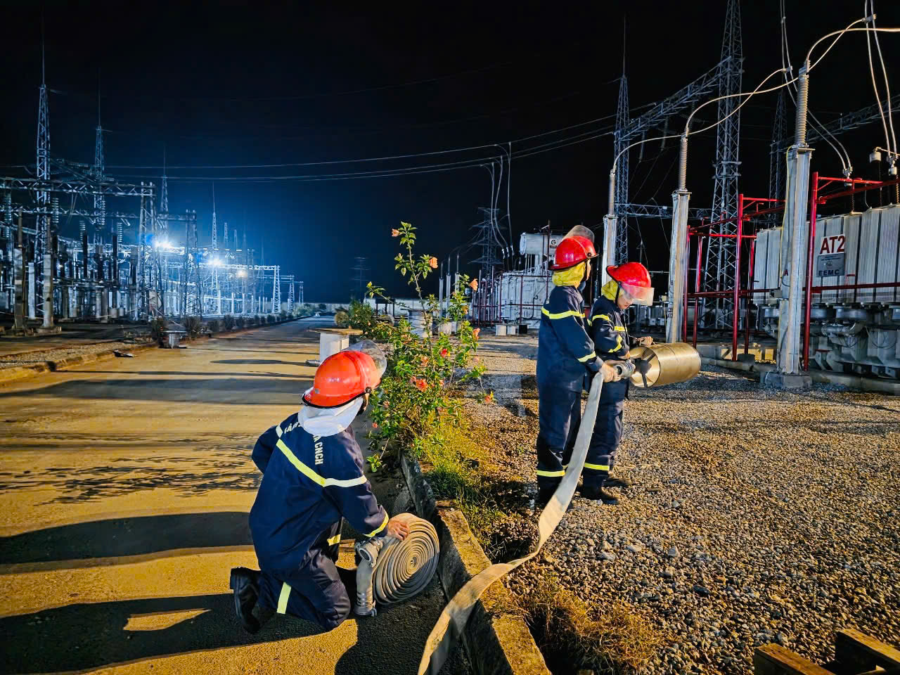 BẢO ĐẢM AN TOÀN PCCC PHỤC VỤ ĐÓNG ĐIỆN MÁY BIẾN ÁP 220kV-250MVA THỨ HAI TẠI TRẠM 220kV BẮC QUANG