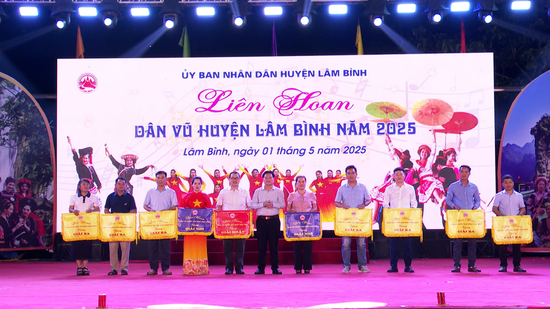 Liên hoan dân vũ huyện Lâm Bình năm 2025