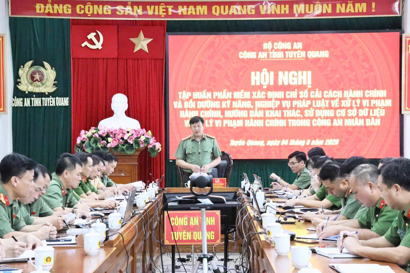 NÂNG CAO KỸ NĂNG XỬ LÝ VI PHẠM HÀNH CHÍNH GẮN VỚI CHUYỂN ĐỔI SỐ