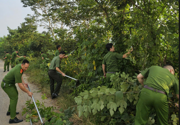 CÔNG AN XÃ SƠN DƯƠNG TRIỂN KHAI PHONG TRÀO THI ĐUA BA NHẤT