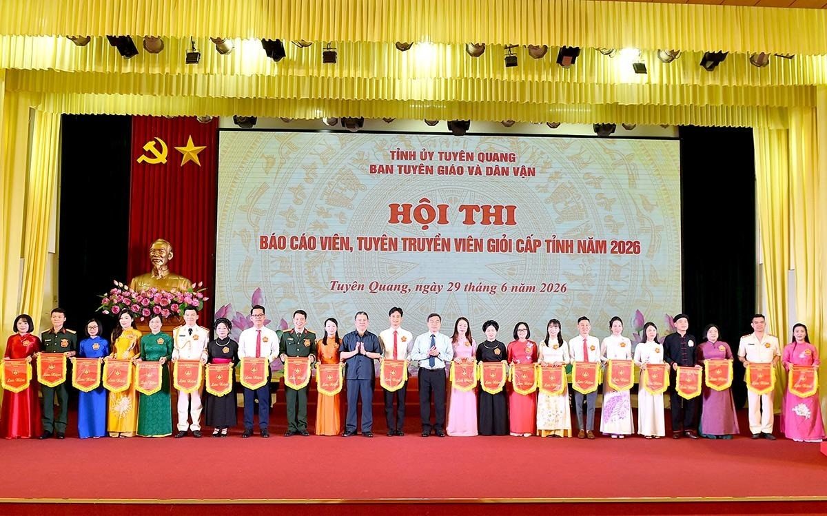 LẠM DỤNG TRÍ TUỆ NHÂN TẠO TRONG THÔNG TIN, TUYÊN TRUYỀN TRÊN MẠNG XÃ HỘI: NHẬN DIỆN NGUY CƠ VÀ GIỮ VỮNG "TRẬN ĐỊA" TƯ TƯỞNG CỦA ĐẢNG