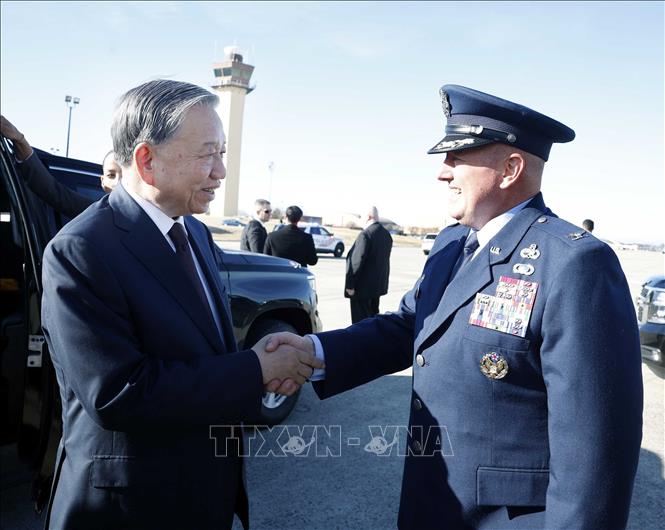 TỔNG BÍ THƯ TÔ LÂM KẾT THÚC CHUYẾN THAM DỰ CUỘC HỌP KHAI MẠC HỘI ĐỒNG HÒA BÌNH VỀ GAZA