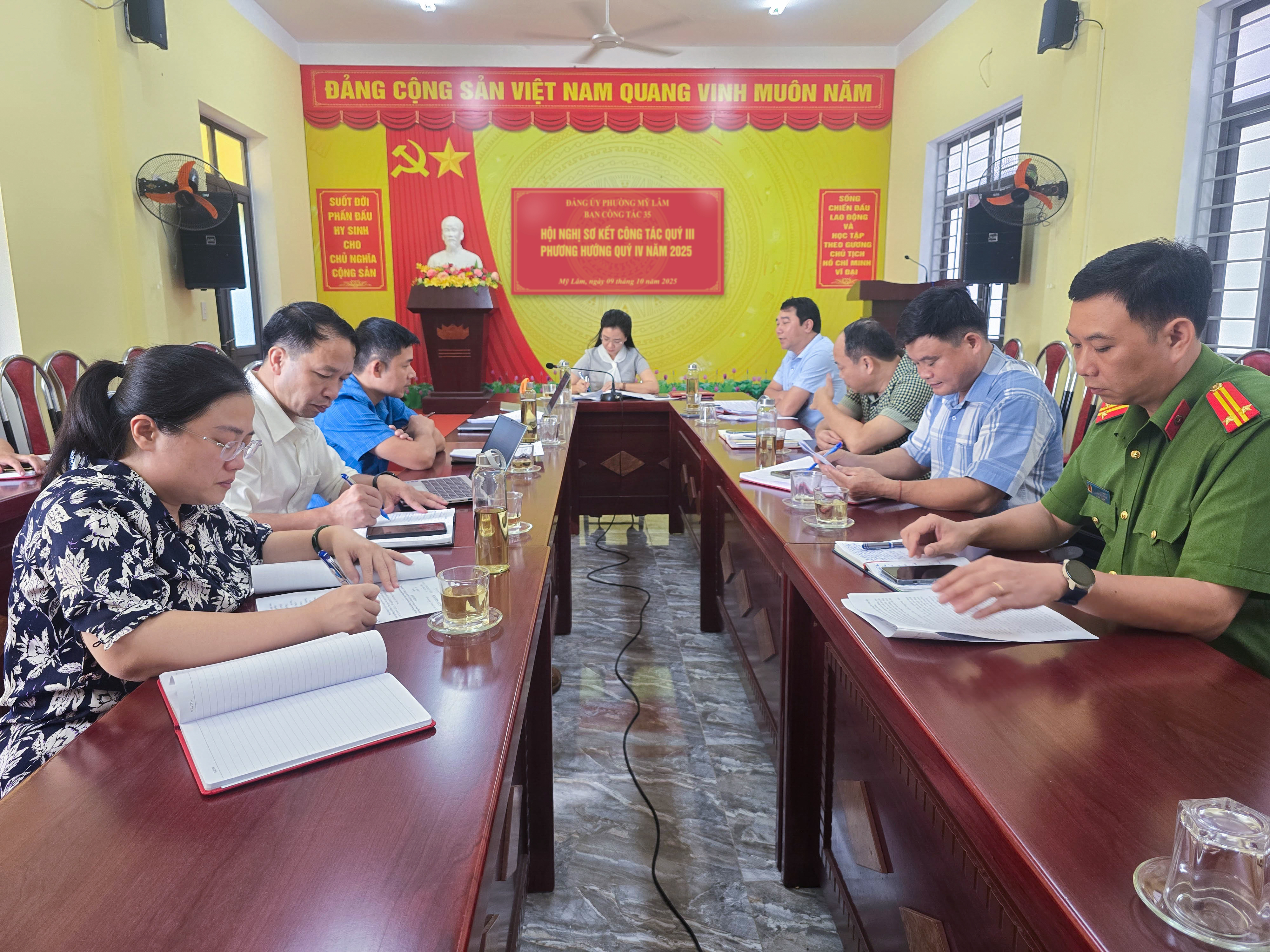 Ban Công tác 35 Đảng ủy phường Mỹ Lâm họp sơ kết công tác quý III năm 2025