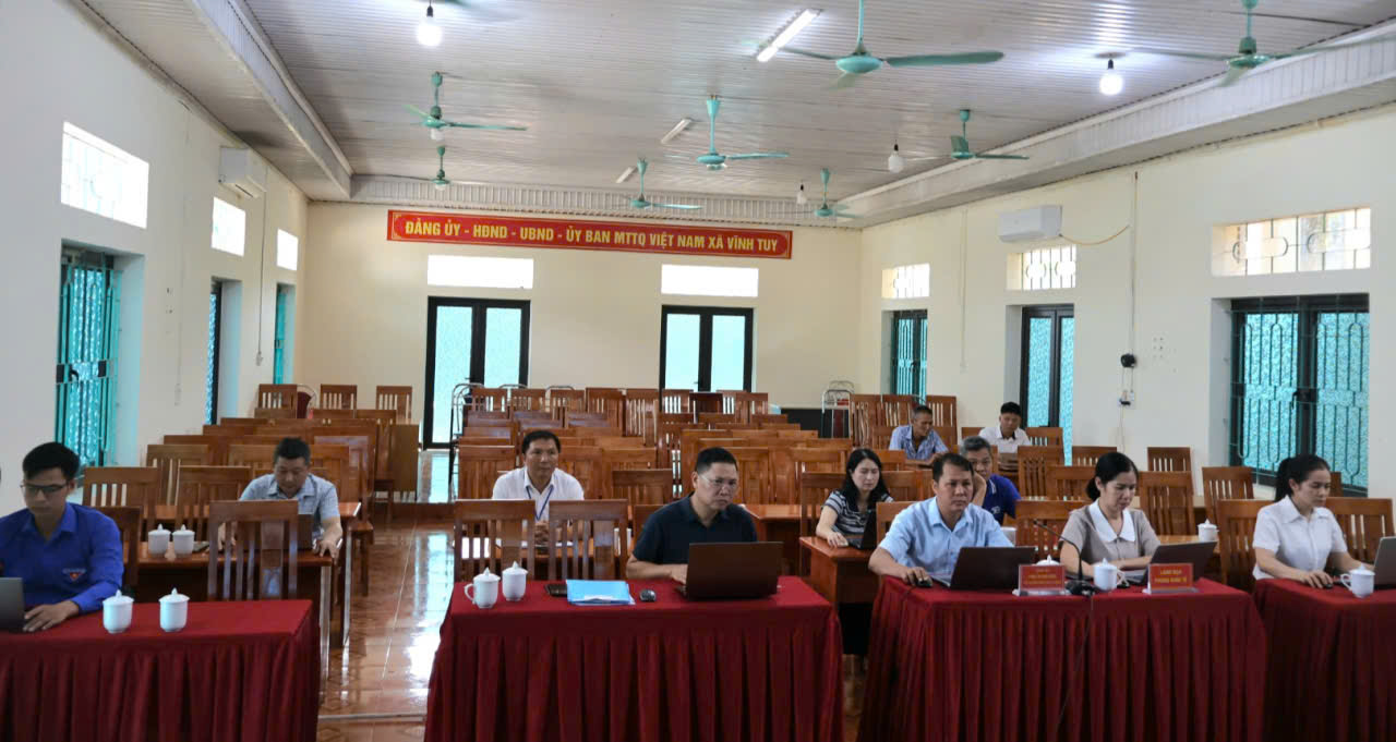 Hội nghị TT về đo đạc đất đai..jpg
