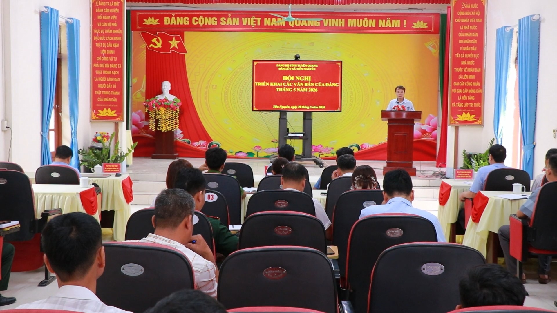 Đảng ủy xã Tiên Nguyên tổ chức Hội nghị triển khai, quán triệt, học tập các văn bản của Trung ương, Tỉnh ủy