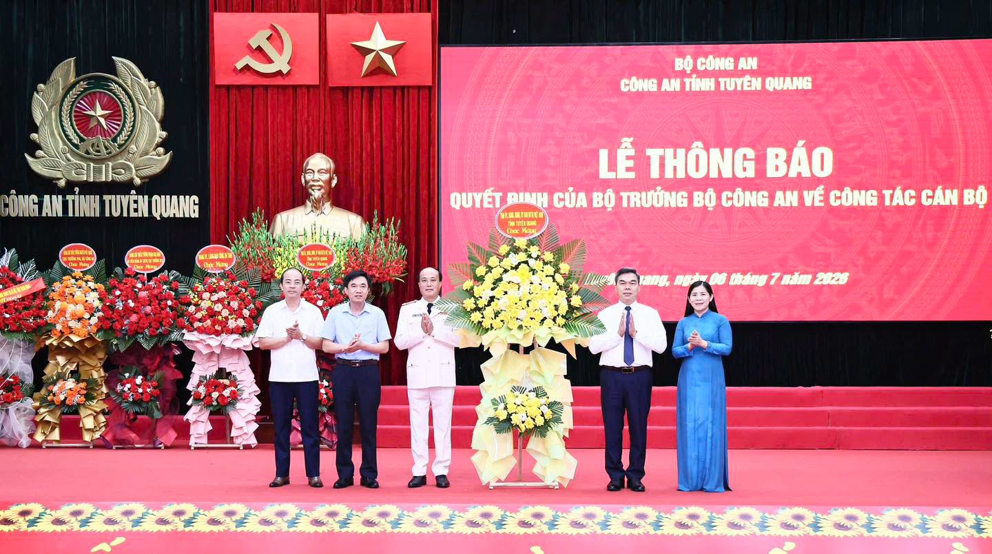 CÔNG AN TỈNH TUYÊN QUANG THÔNG BÁO QUYẾT ĐỊNH CỦA BỘ TRƯỞNG BỘ CÔNG AN VỀ ĐIỀU ĐỘNG ĐỒNG CHÍ ĐẠI TÁ HOÀNG TRỌNG VỸ GIỮ CHỨC VỤ PHÓ GIÁM ĐỐC CÔNG AN TỈNH LAI CHÂU