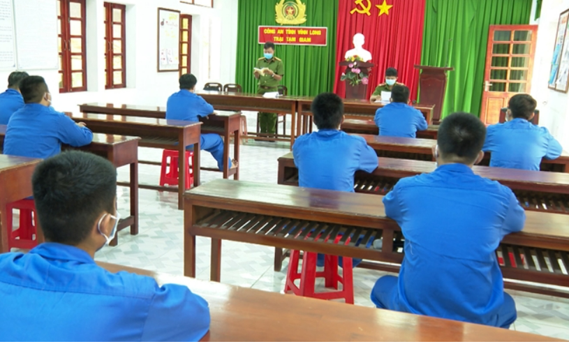 HOÀN THIỆN CÁC QUY ĐỊNH VỀ CHẾ ĐỘ CỦA NGƯỜI BỊ TẠM GIỮ, NGƯỜI BỊ TẠM GIAM