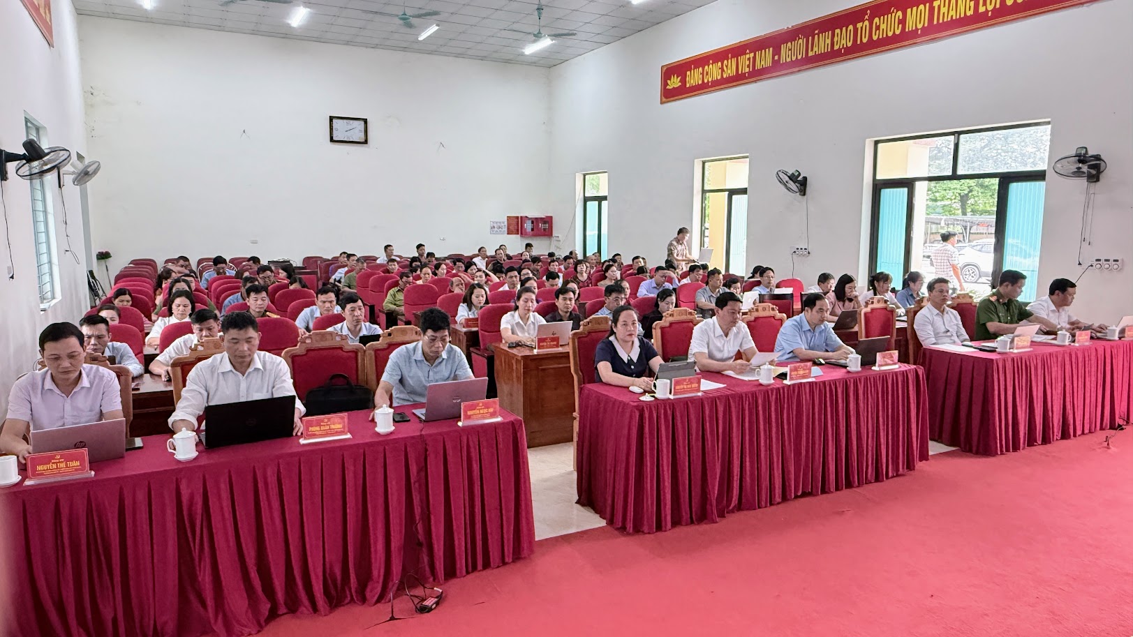 Đảng ủy xã Tân Quang tổ chức Hội nghị học tập, quán triệt các văn bản của Đảng