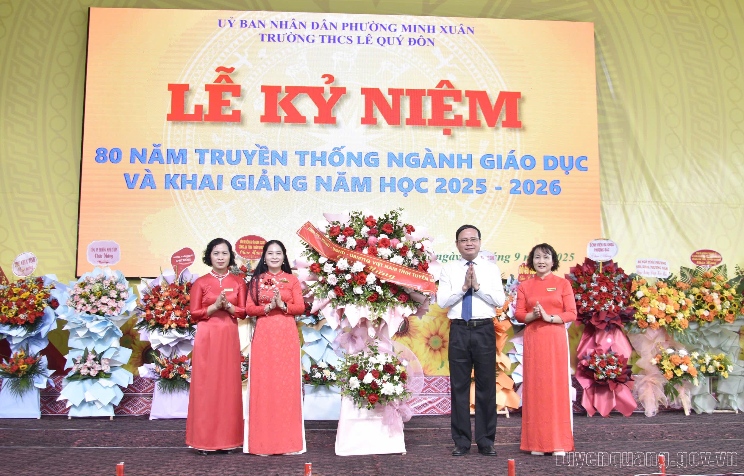 Trường THCS Lê Quý Đôn long trọng kỷ niệm 80 năm truyền thống ngành giáo dục và khai giảng năm học 2025 – 2026