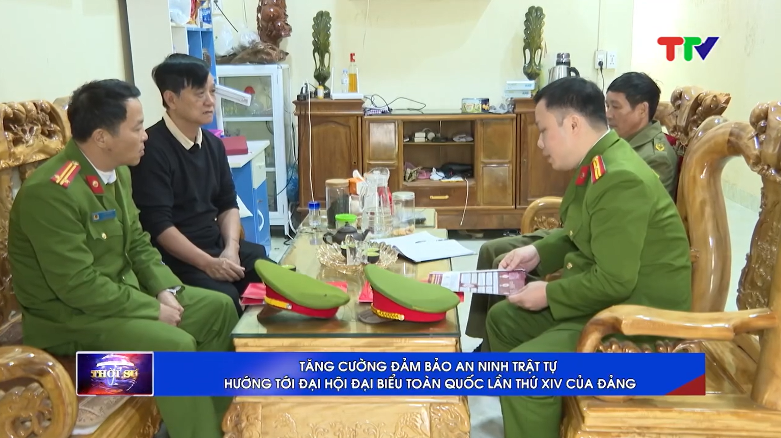 CÔNG AN XÃ NÀ HANG TĂNG CƯỜNG TUYÊN TRUYỀN, BẢO ĐẢM AN NINH TRẬT TỰ TỪ CƠ SỞ