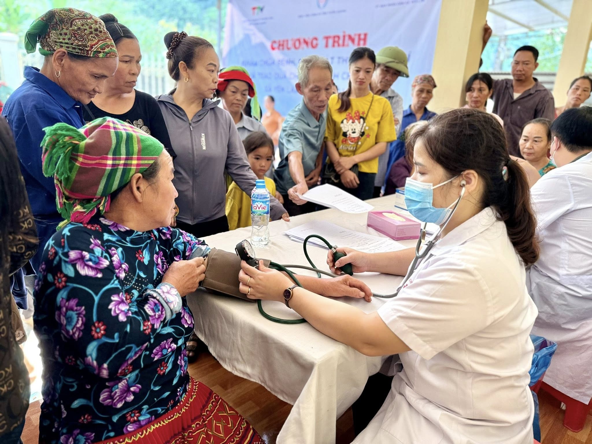 CHÀO MỪNG NGÀY ĐIỀU DƯỠNG VIỆT NAM 26/10