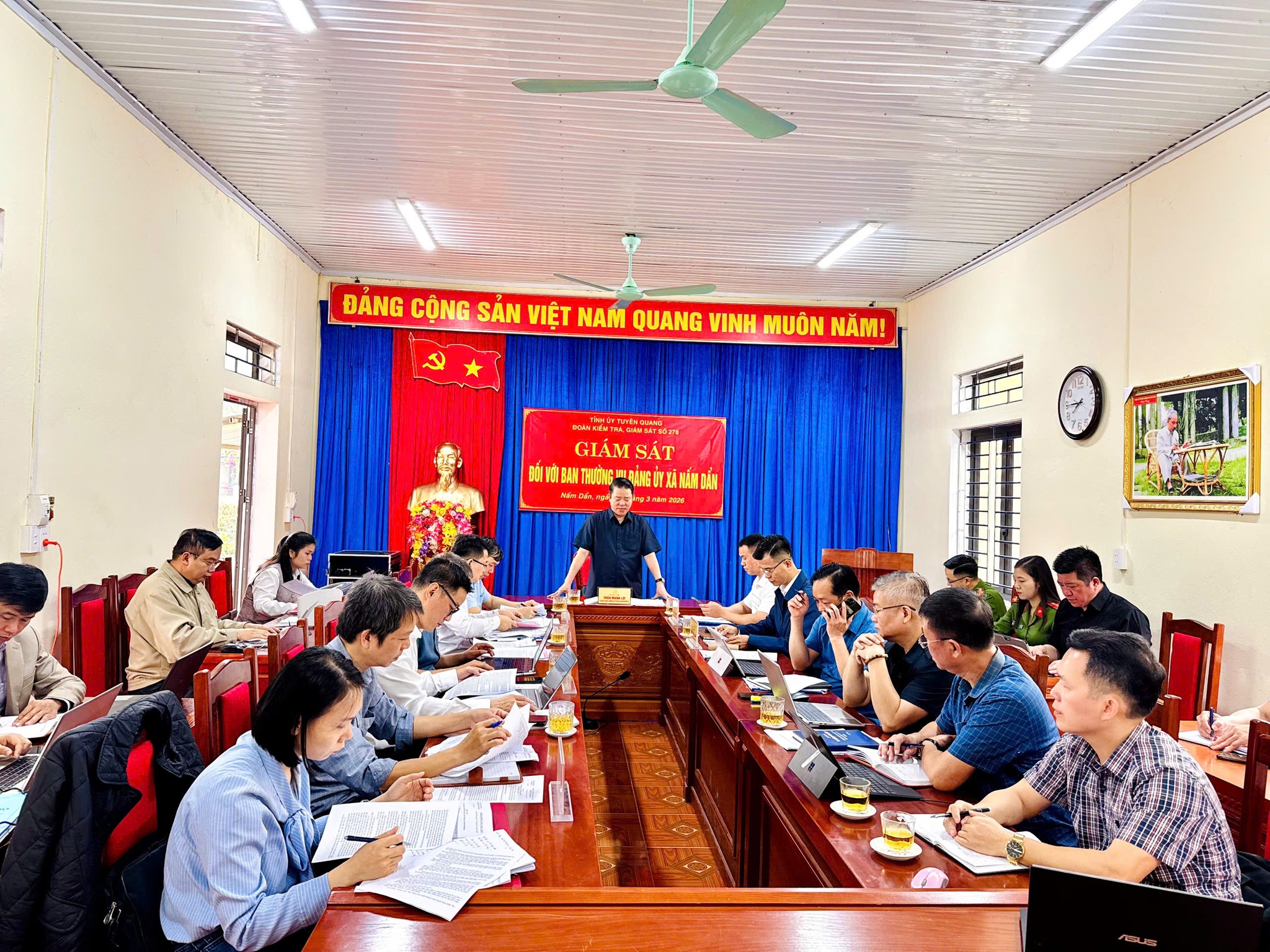 ĐOÀN KIỂM TRA, GIÁM SÁT THEO QUYẾT ĐỊNH 278 CỦA TỈNH ỦY LÀM VIỆC TẠI XÃ NẤM DẨN