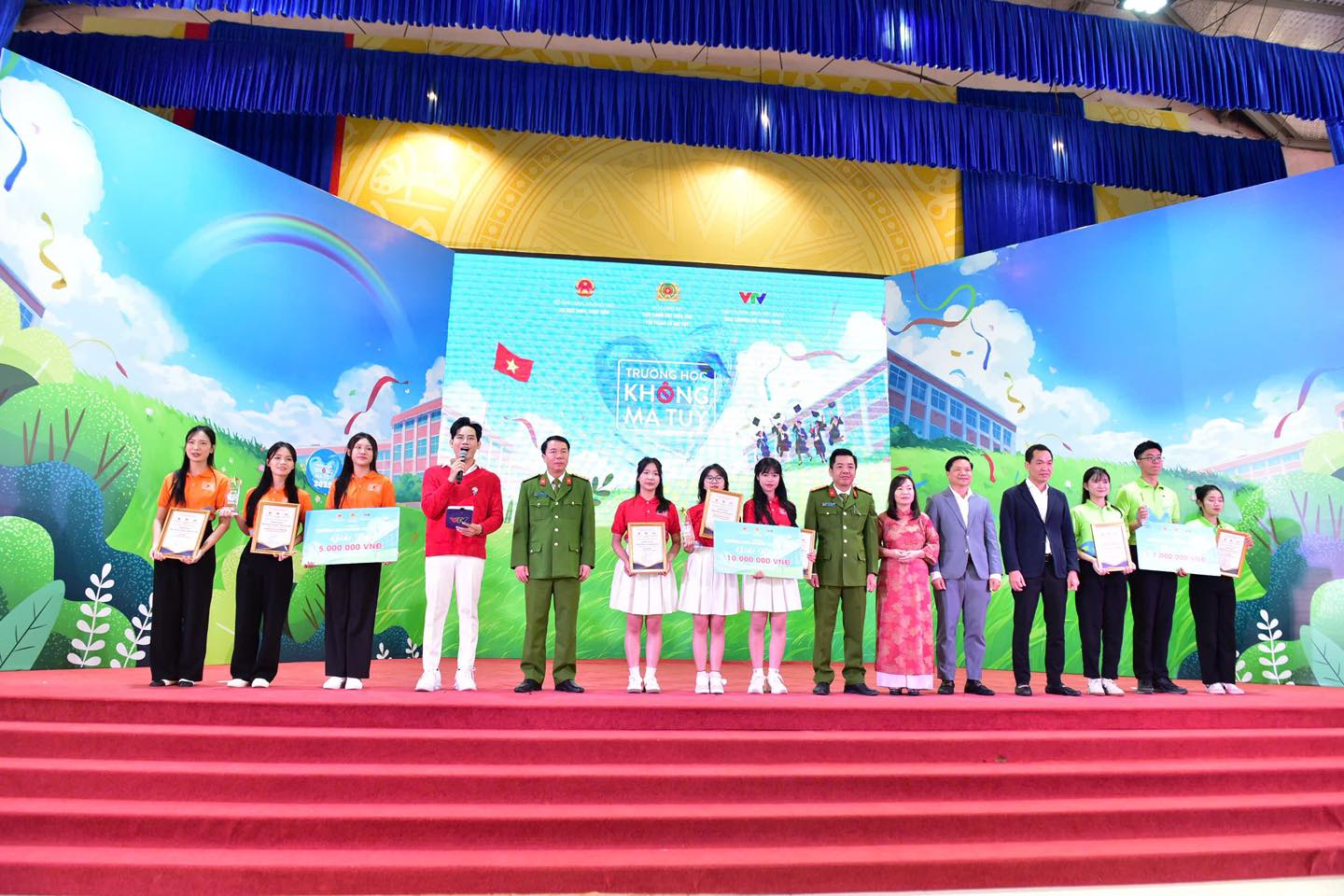 “TRƯỜNG HỌC KHÔNG MA TUÝ”