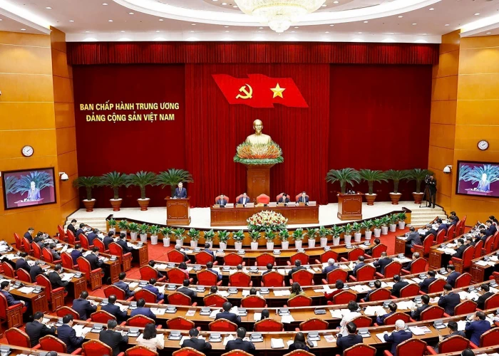 LÒNG TA VẪN VỮNG NHƯ KIỀNG BA CHÂN