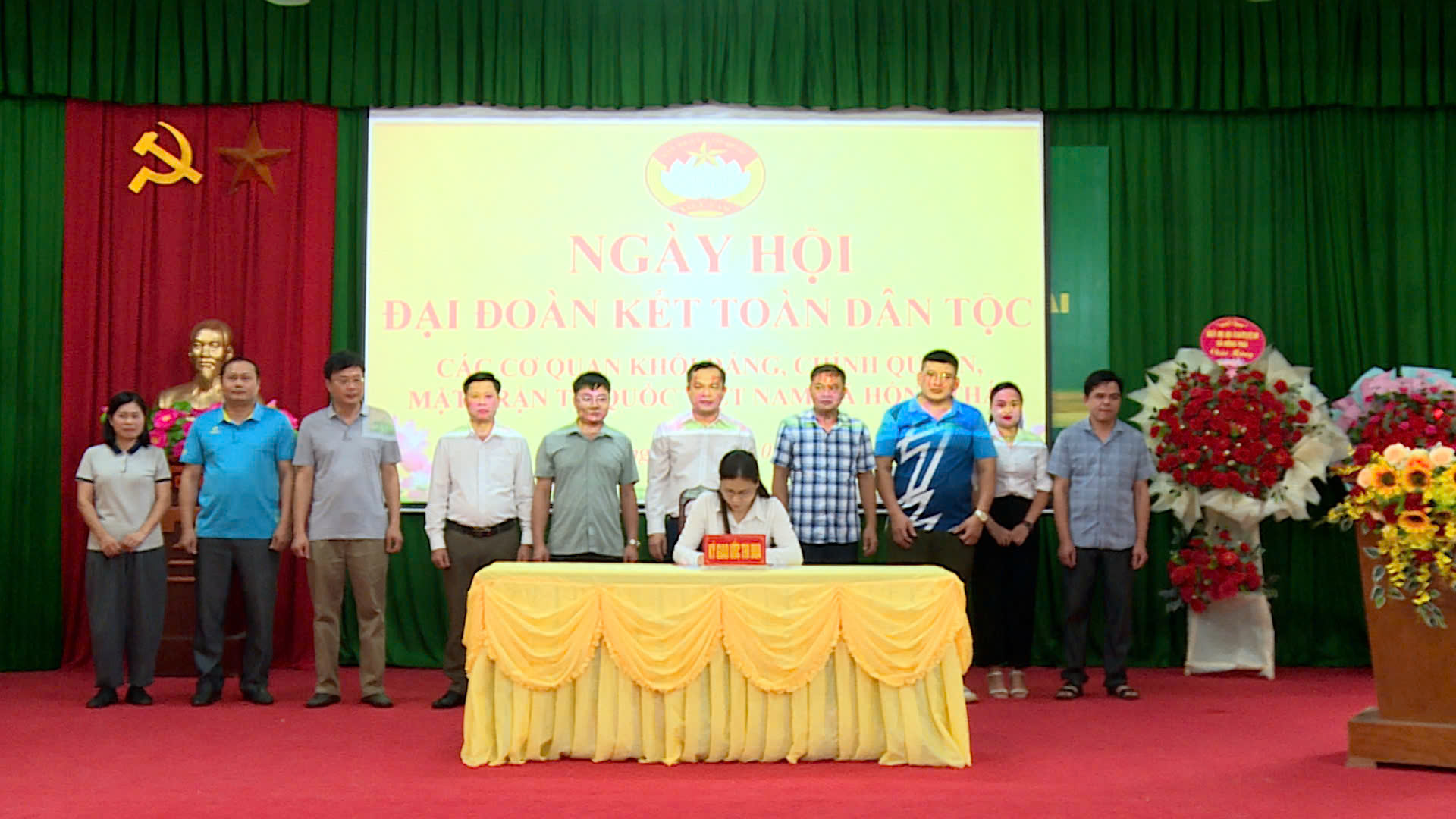 Ngày hội Đại đoàn kết toàn dân tộc Các cơ quan khối Đảng xã Hồng Thái 