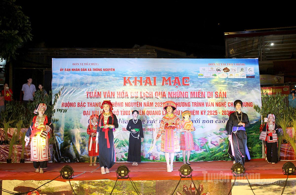 Khai mạc Tuần văn hoá du lịch xã Thông Nguyên