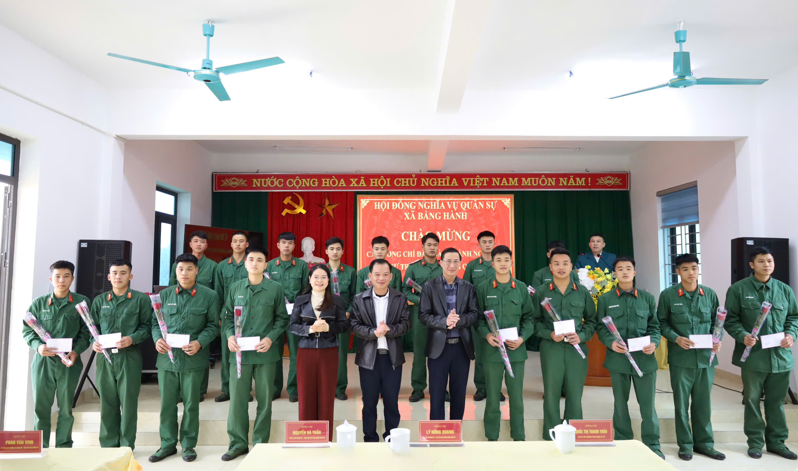 HỘI ĐỒNG NGHĨA VỤ QUÂN SỰ XÃ BẰNG HÀNH TỔ CHỨC GẶP MẶT QUÂN NHÂN XUẤT NGŨ TRỞ VỀ ĐỊA PHƯƠNG NĂM 2026