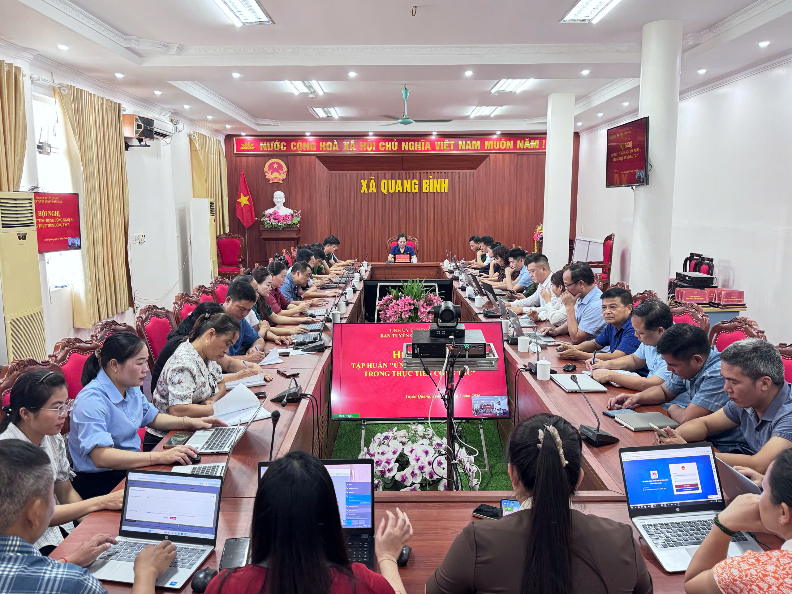 Ban Tuyên giáo và Dân vận Tỉnh ủy tập huấn ứng dụng trí tuệ nhân tạo trong thực tiễn công tác