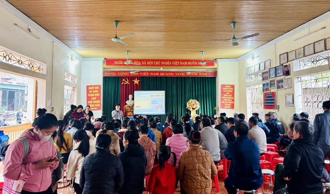 Hướng dẫn nâng cao kỹ năng số trên nền tảng “Bình dân học vụ số” cho Nhân dân