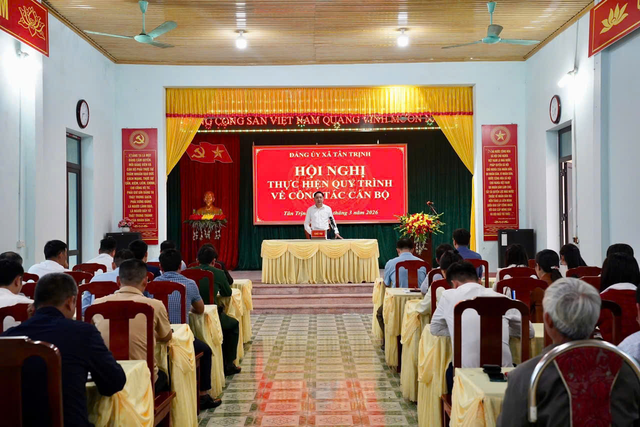 ĐẢNG ỦY XÃ TÂN TRỊNH THỰC HIỆN QUY TRÌNH CÔNG TÁC CÁN BỘ THEO ĐÚNG QUY ĐỊNH