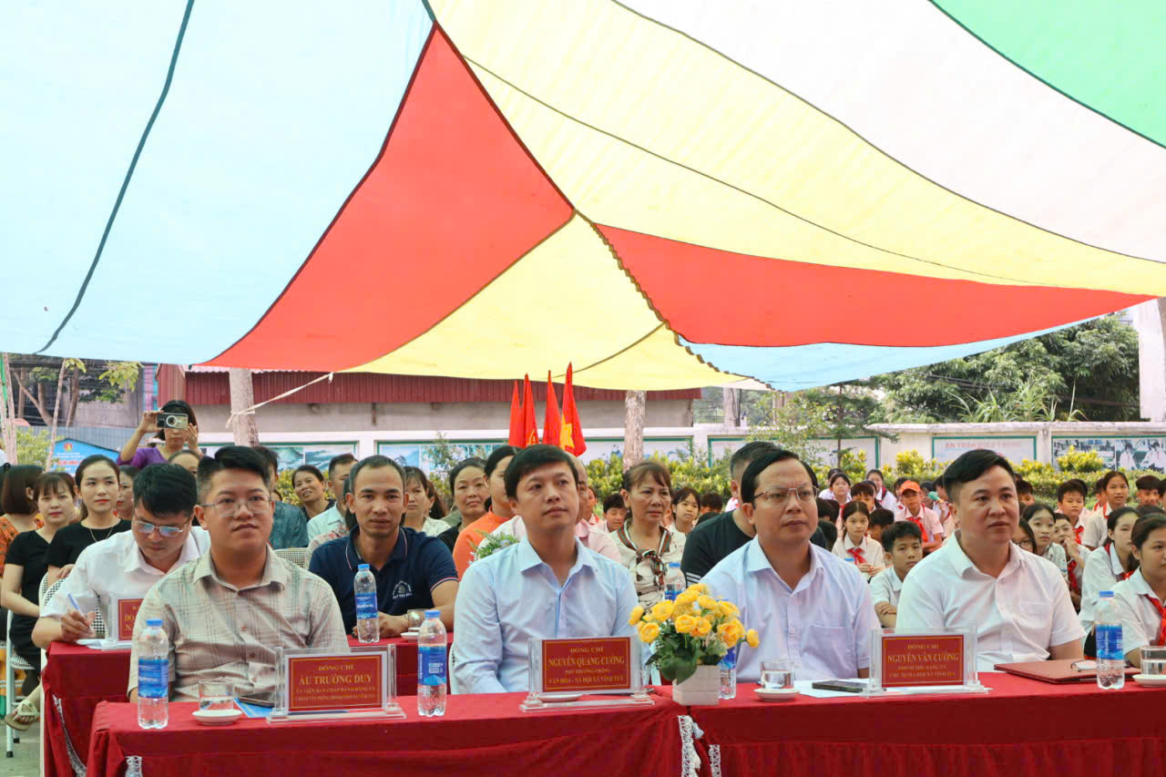 Dự tổng kết tại cấp 2 DDB.jpg
