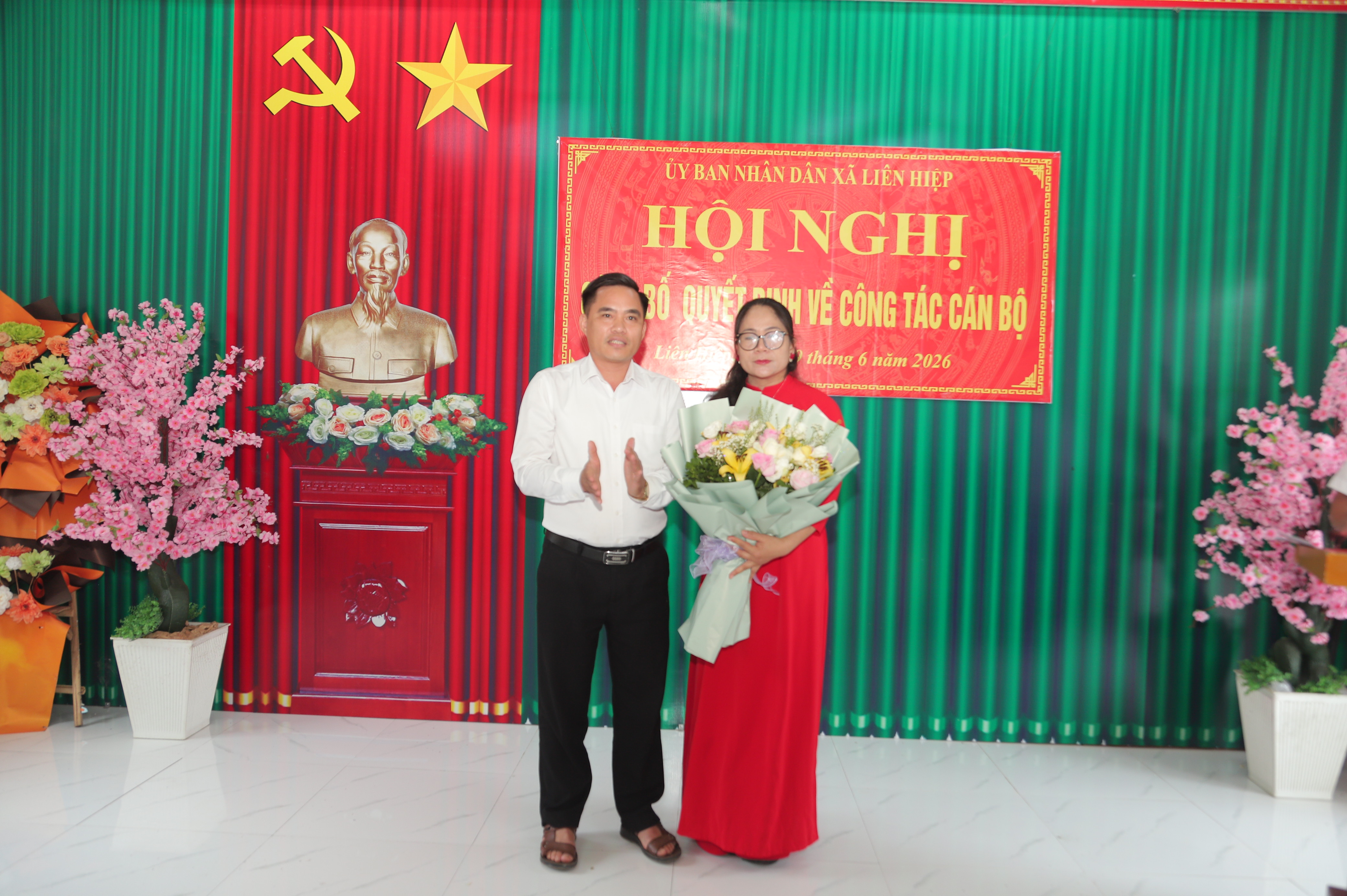CÔNG BỐ QUYẾT ĐỊNH BỔ NHIỆM HIỆU TRƯỞNG TRƯỜNG MẦM NON ĐỨC XUÂN