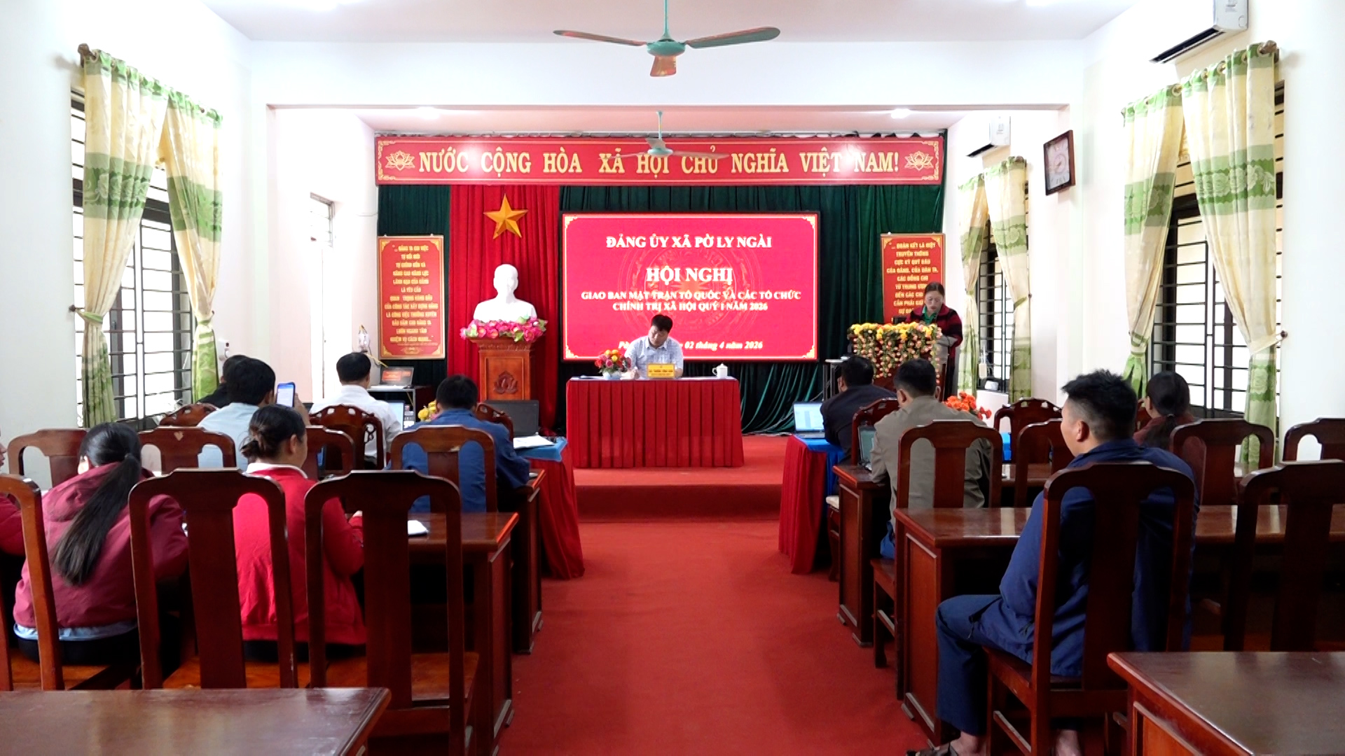 Giao ban Mặt trận Tổ quốc và các Hội, đoàn thể