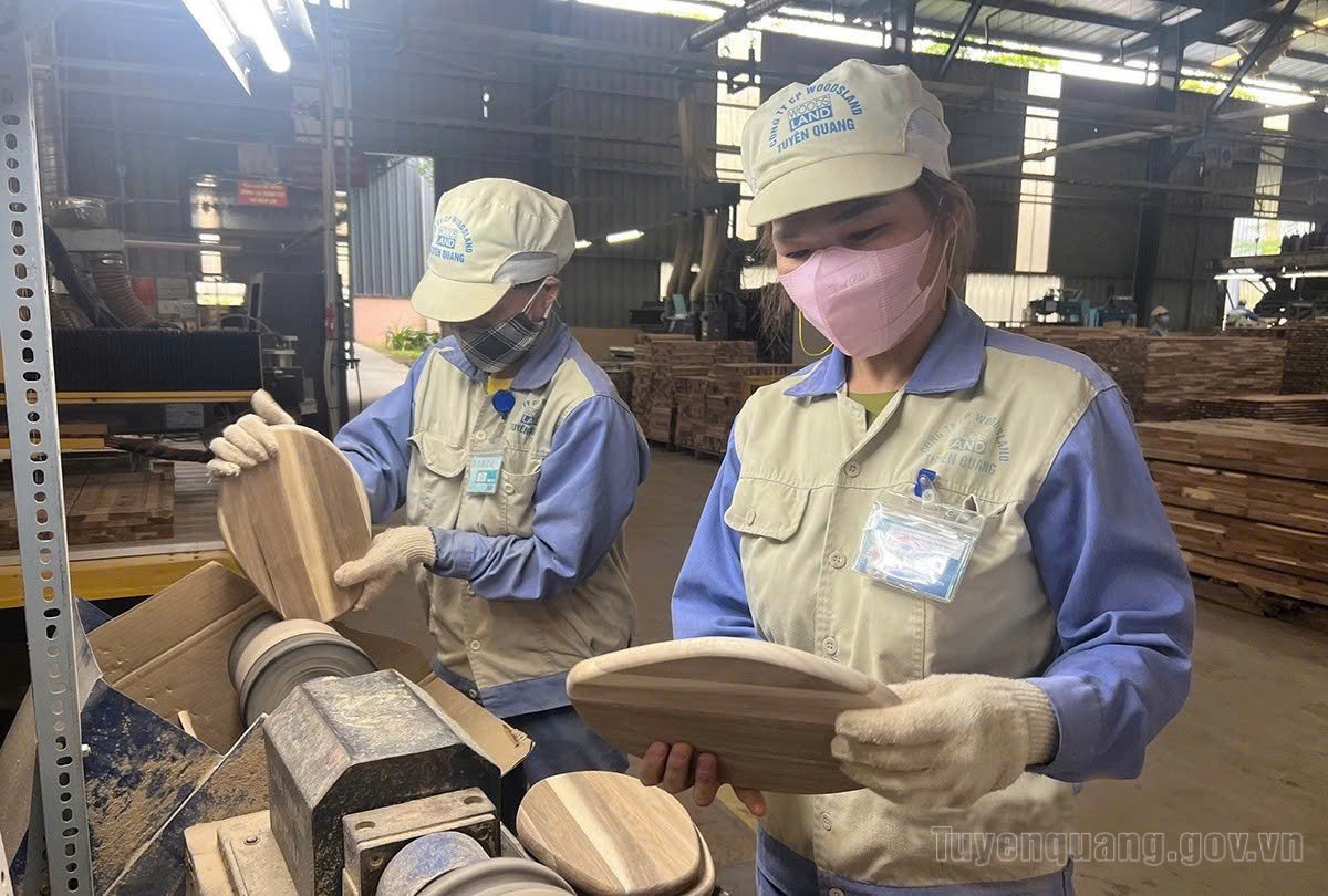 Tăng tốc xuất khẩu những tháng cuối năm
