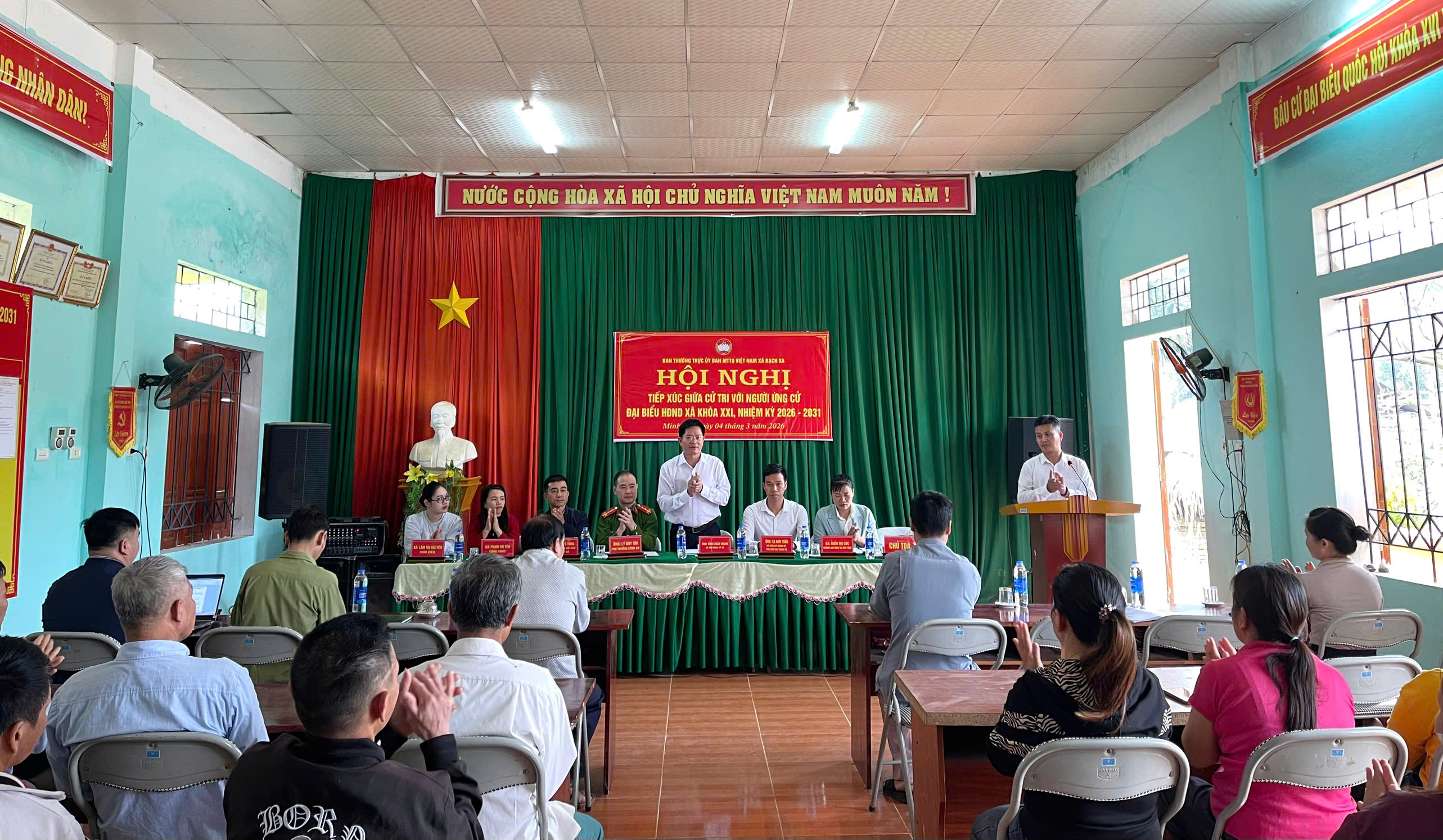 HỘI NGHỊ TIẾP XÚC GIỮA CỬ TRI VỚI NHỮNG NGƯỜI ỨNG CỬ ĐẠI BIỂU HỘI ĐỒNG NHÂN DÂN XÃ BẠCH XA, NHIỆM KỲ 2026 – 2031