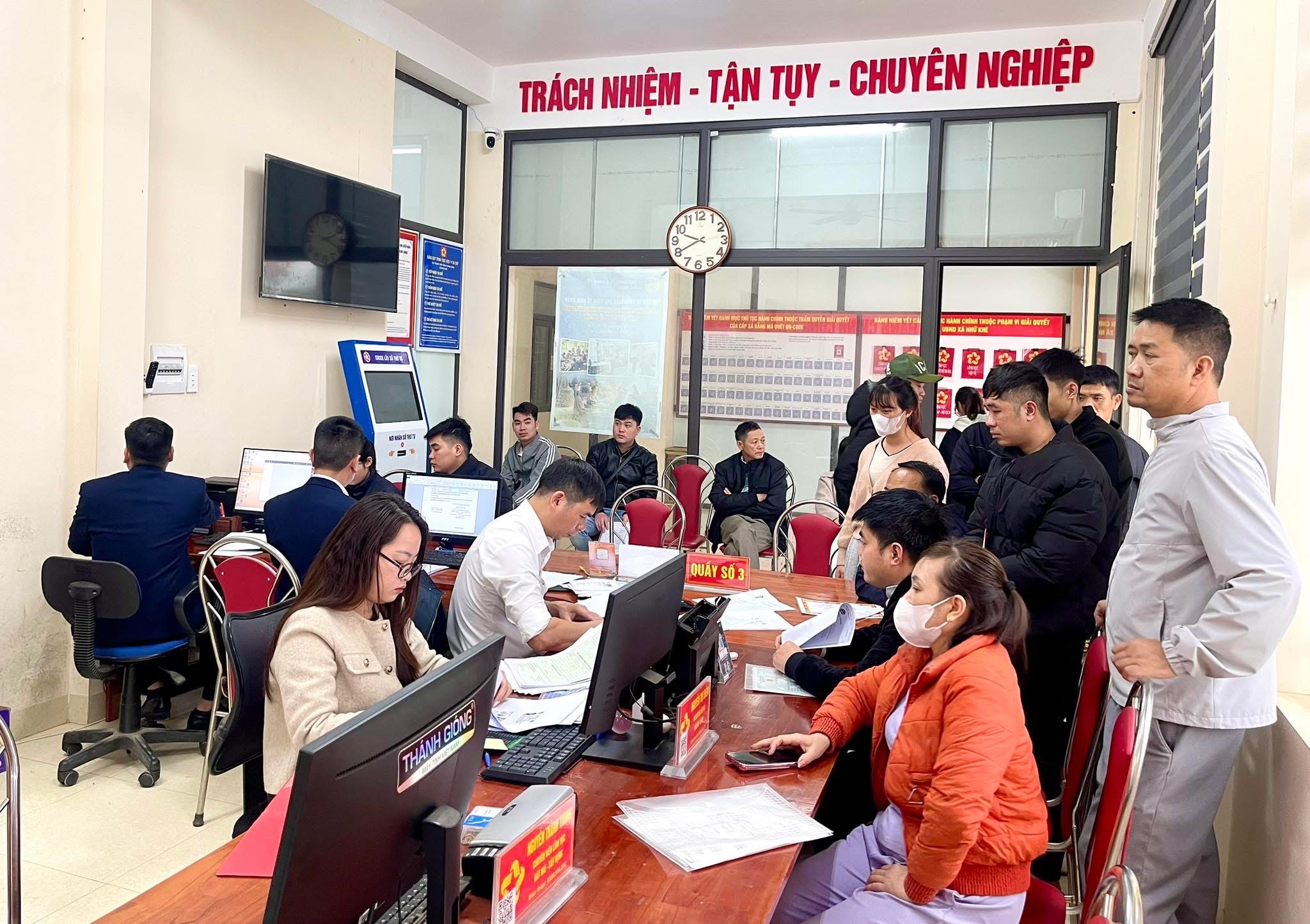 TĂNG CƯỜNG CÔNG TÁC GIÁO DỤC LIÊM CHÍNH, NÂNG CAO CHẤT LƯỢNG ĐỘI NGŨ CÁN BỘ, ĐẢNG VIÊN TRONG TÌNH HÌNH MỚI