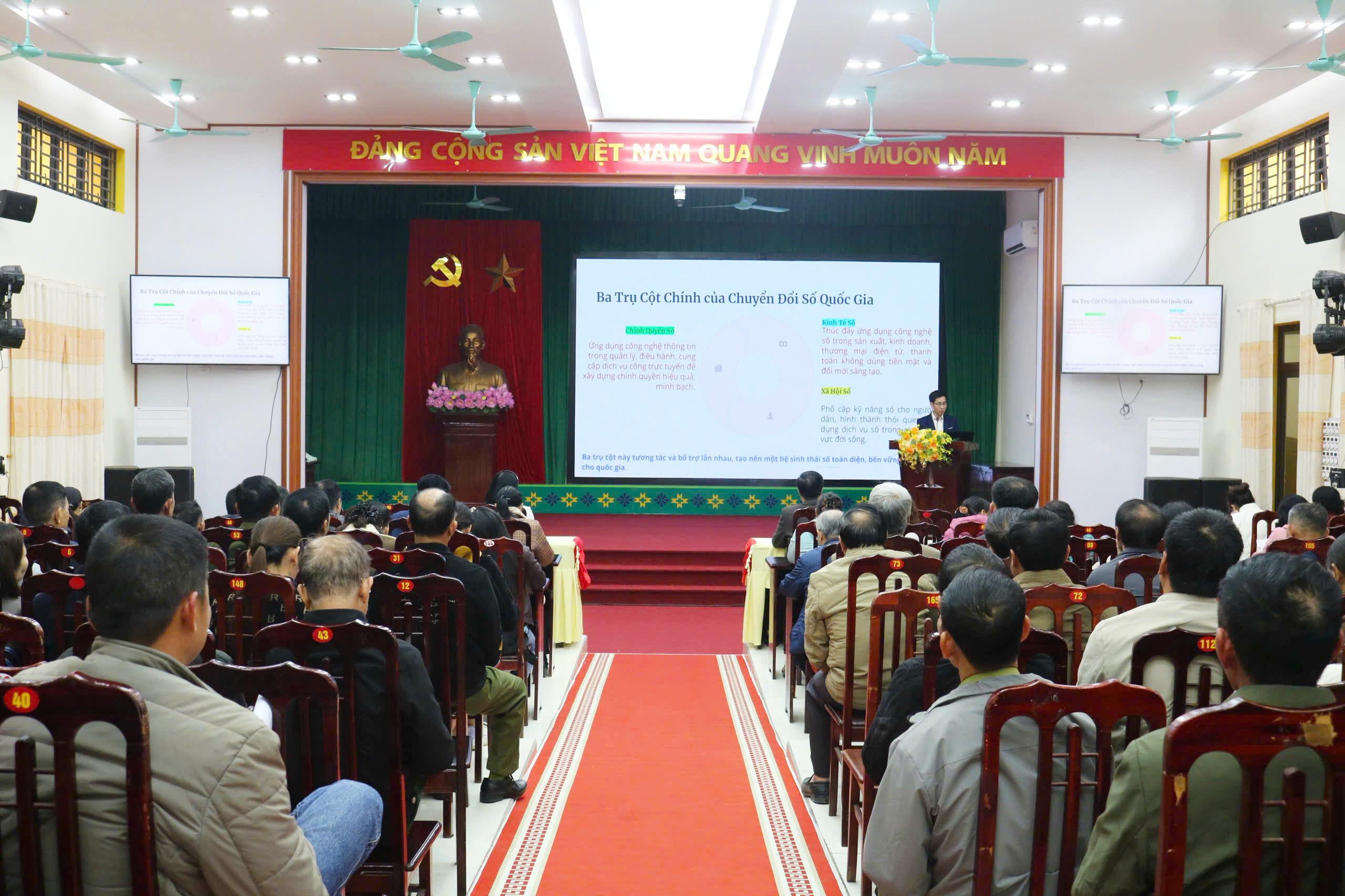 Xã Sơn Dương tập huấn nâng cao năng lực số cho Tổ công nghệ số cộng đồng