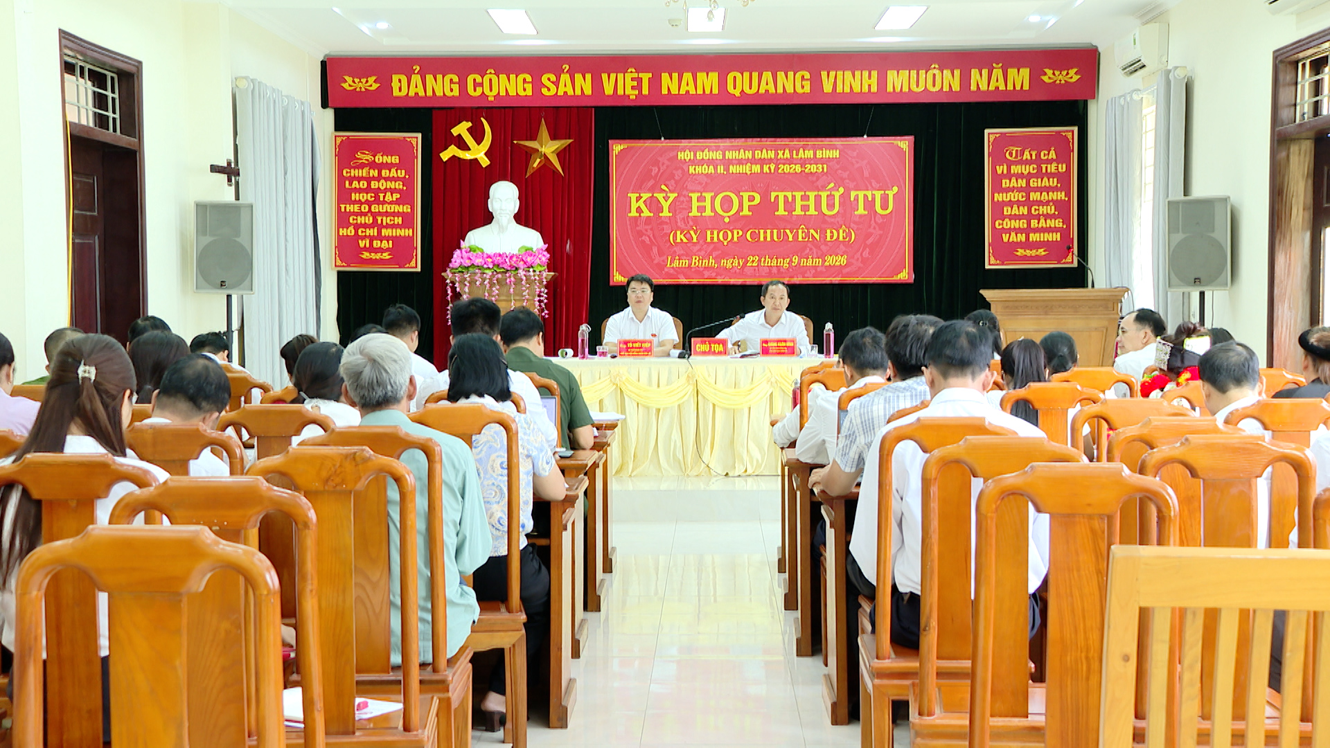 Lâm Bình thông qua 5 nghị quyết tại Kỳ họp thứ tư HĐND xã khóa II