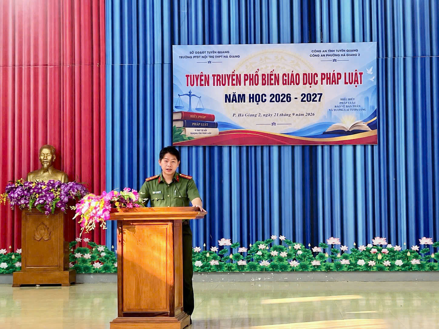 TRANG BỊ KIẾN THỨC PHÁP LUẬT, BẢO VỆ HỌC SINH TỪ SỚM, TỪ XA