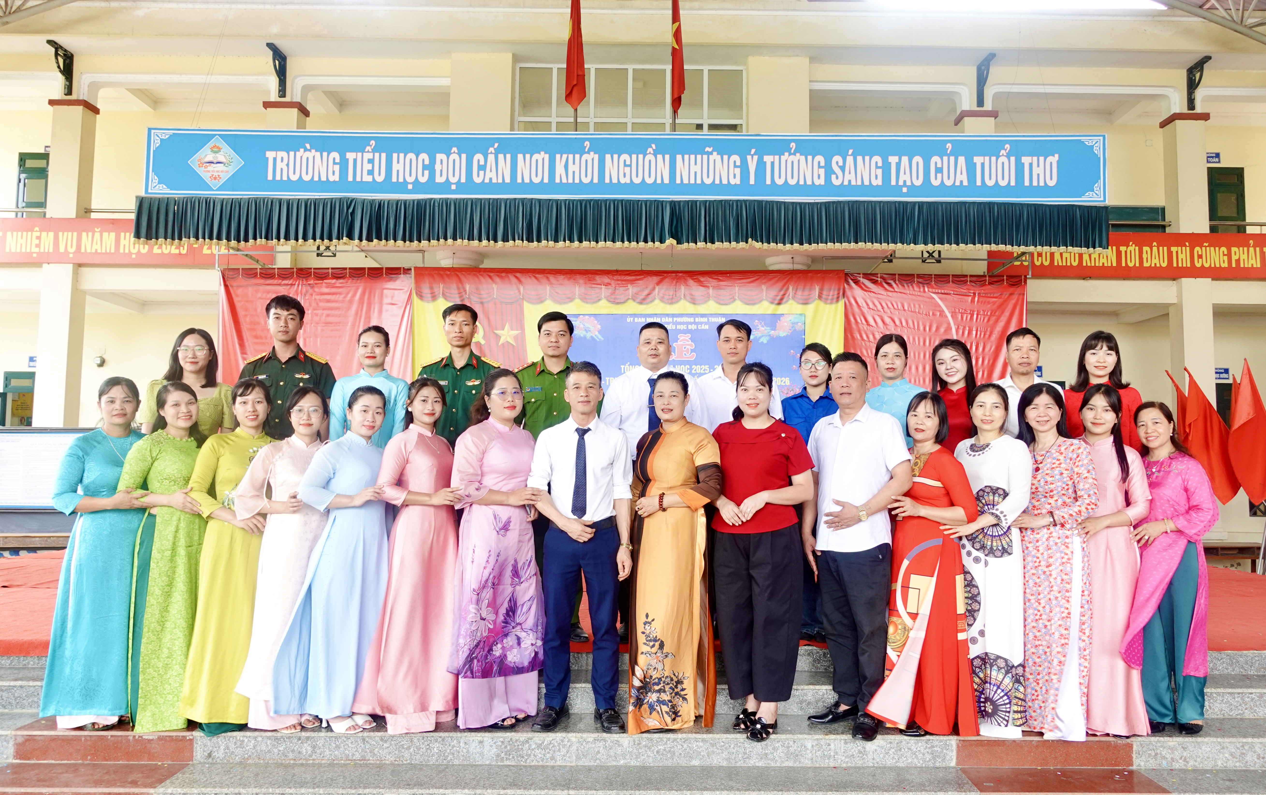 Nhiều cảm xúc tại Lễ tổng kết năm học 2025 - 2026 Trường Tiểu học Đội Cấn