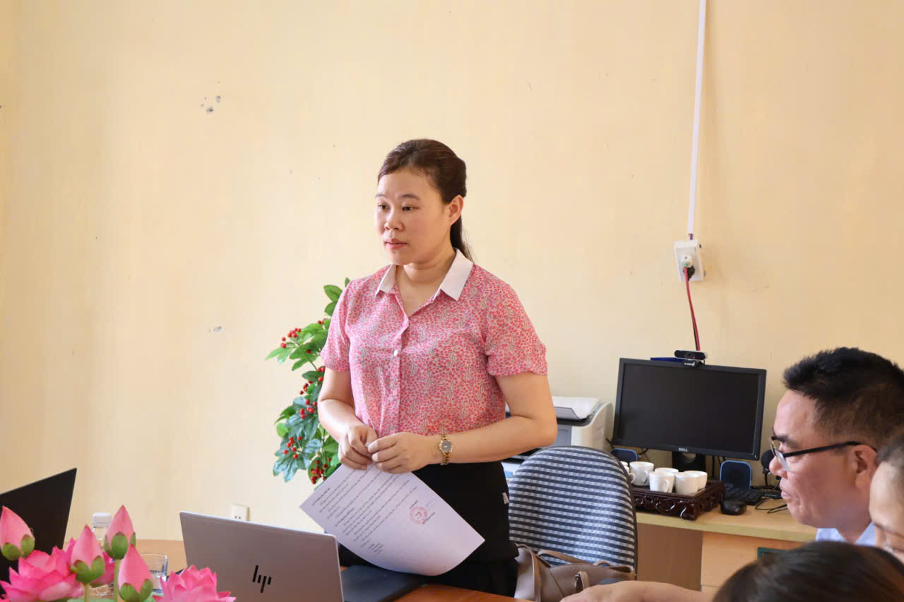 LV với Trạm y tế PCT.jpg