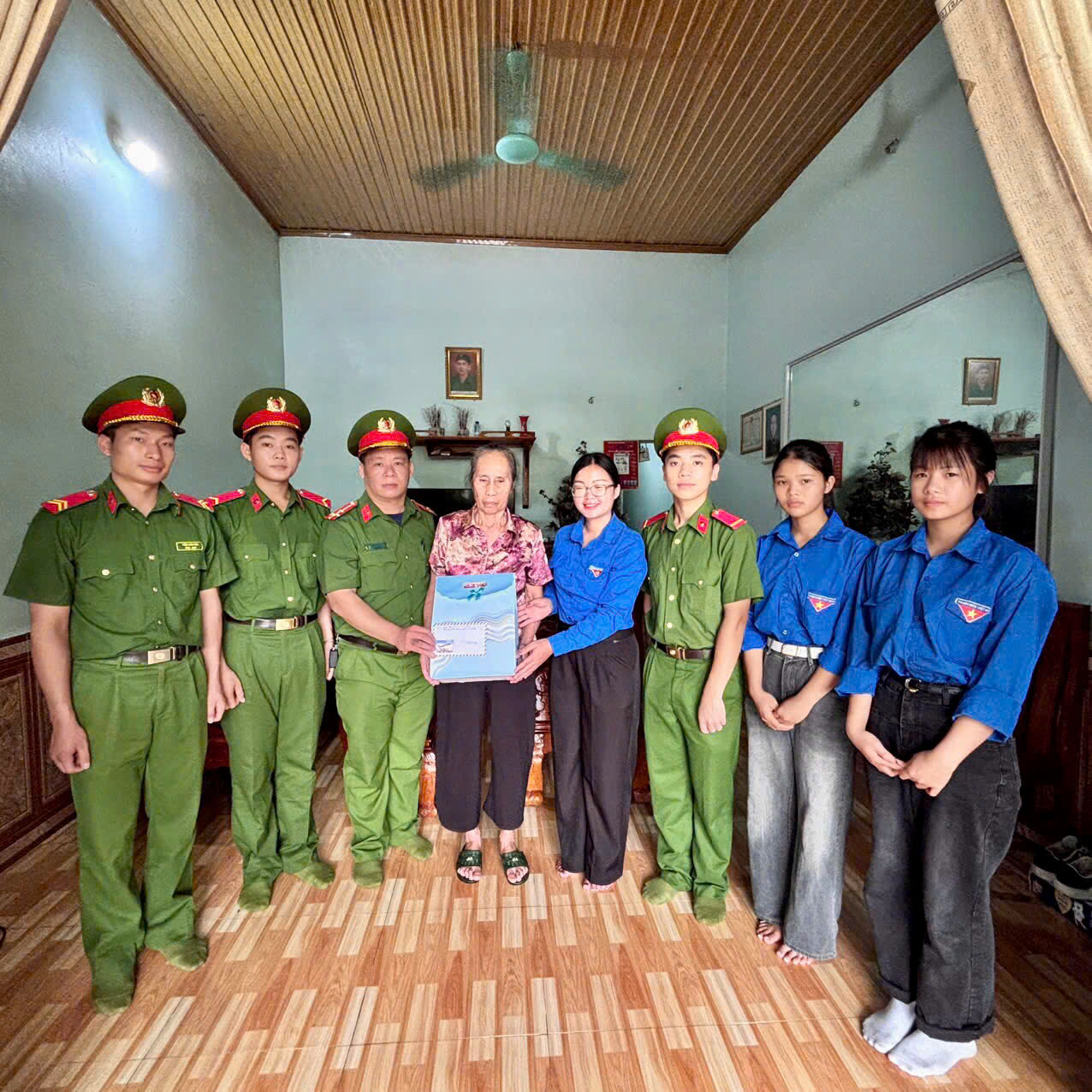 ẤM ÁP NGỌN LỬA TRI ÂN CỦA TUỔI TRẺ TẠI XÃ QUANG BÌNH