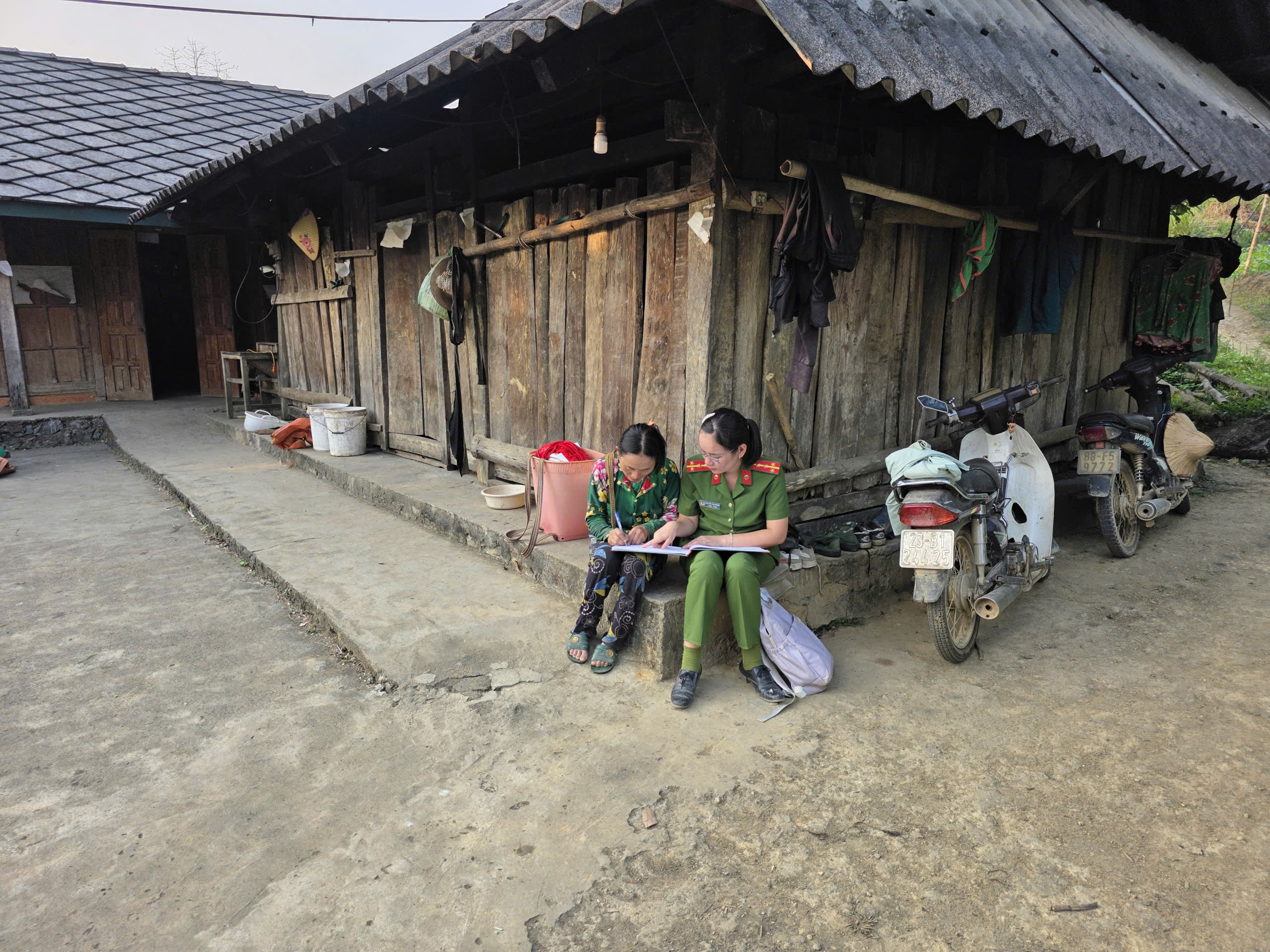 CÔNG AN XÃ THUẬN HÒA: GẦN DÂN, SÁT DÂN, VÌ NHÂN DÂN PHỤC VỤ