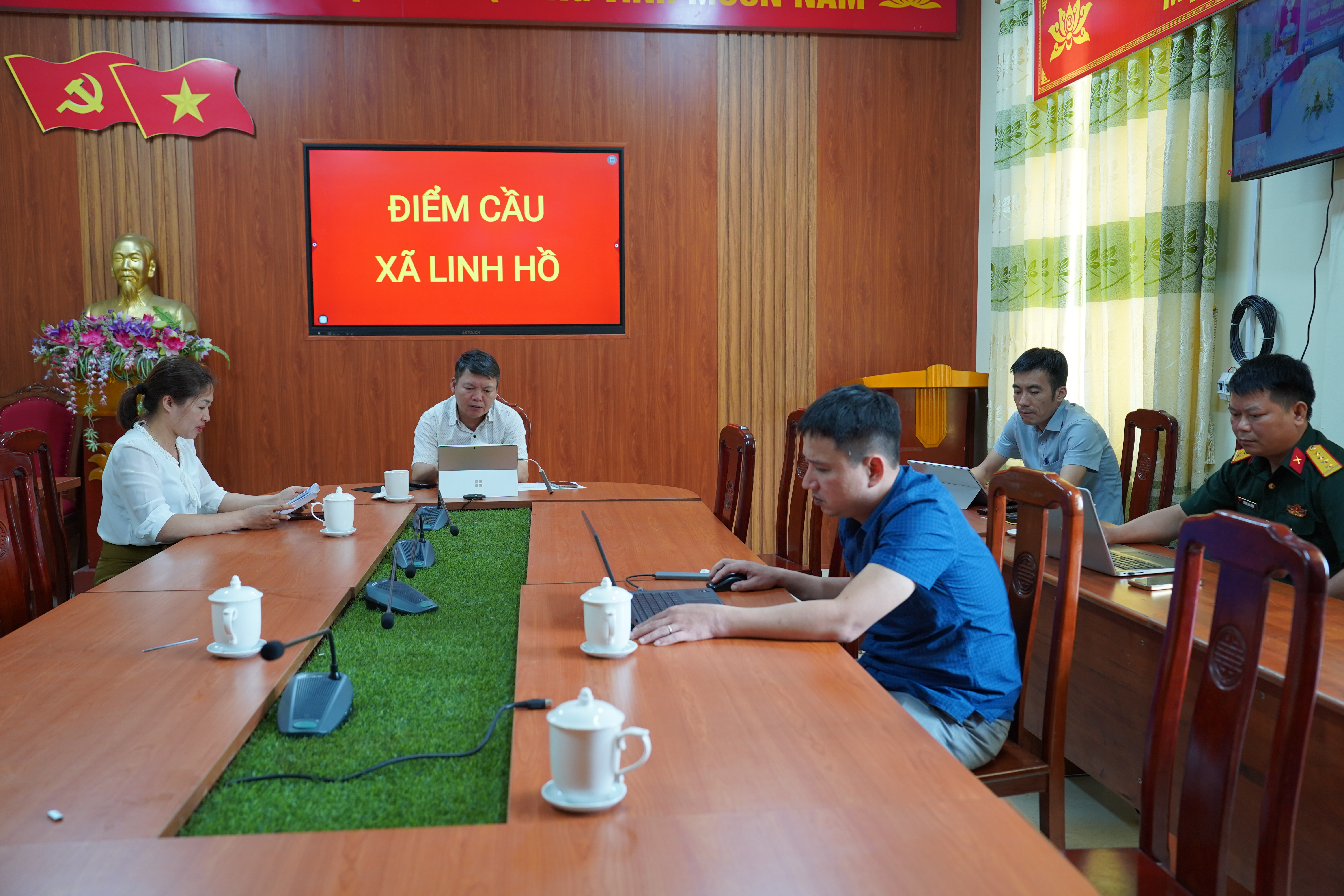 Phi&ecirc;n họp 3.JPG