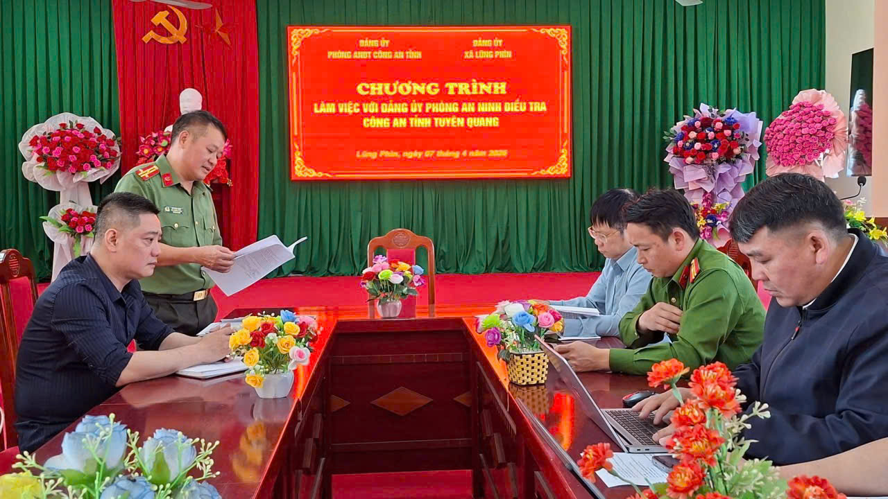 ĐẢNG ỦY PHÒNG AN NINH ĐIỀU TRA CÔNG AN TỈNH TUYÊN QUANG LÀM VIỆC VỚI ĐẢNG ỦY XÃ LŨNG PHÌN