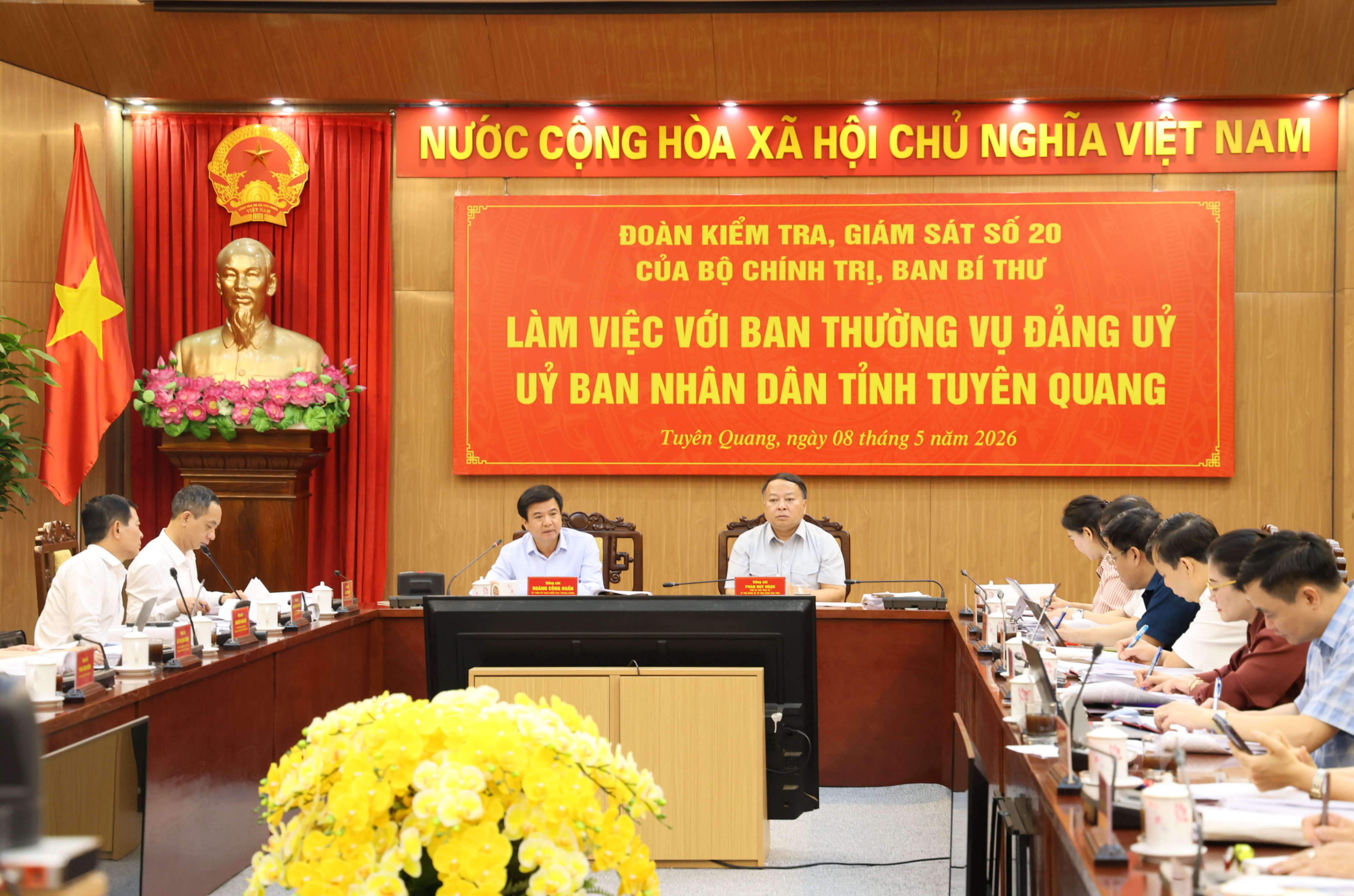 Đoàn kiểm tra, giám sát số 20 của Bộ Chính trị, Ban Bí thư làm việc với Đảng ủy UBND tỉnh