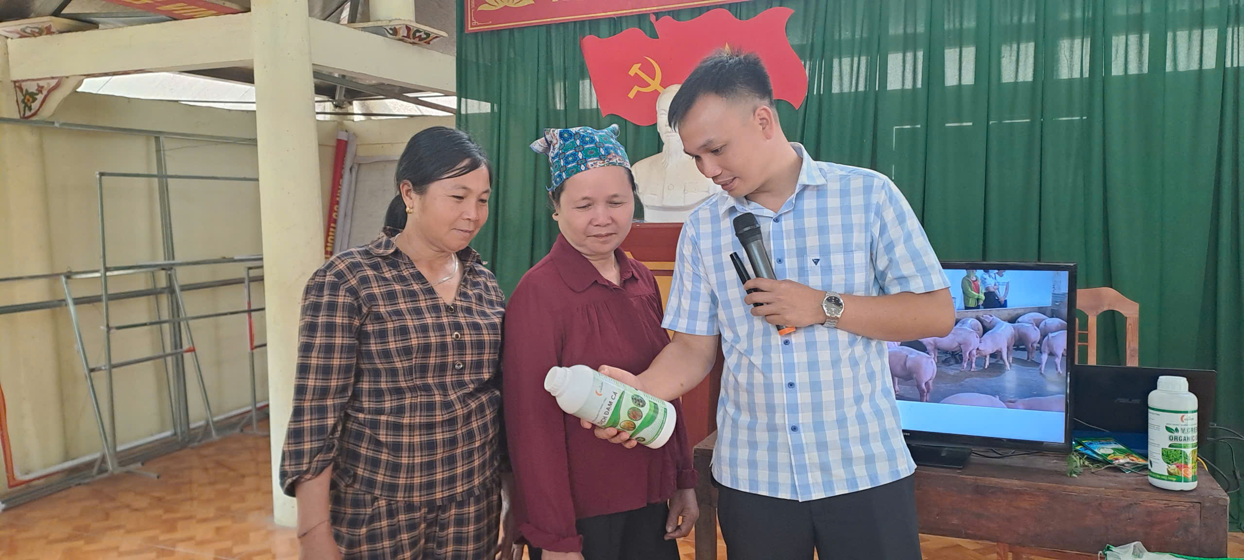 XÃ PHÚ LINH  PHỐI HỢP VỚI HTX NÔNG NGHIỆP SẠCH  TỔ CHỨC TẬP HUẤN CHO NÔNG DÂN NĂM 2026
