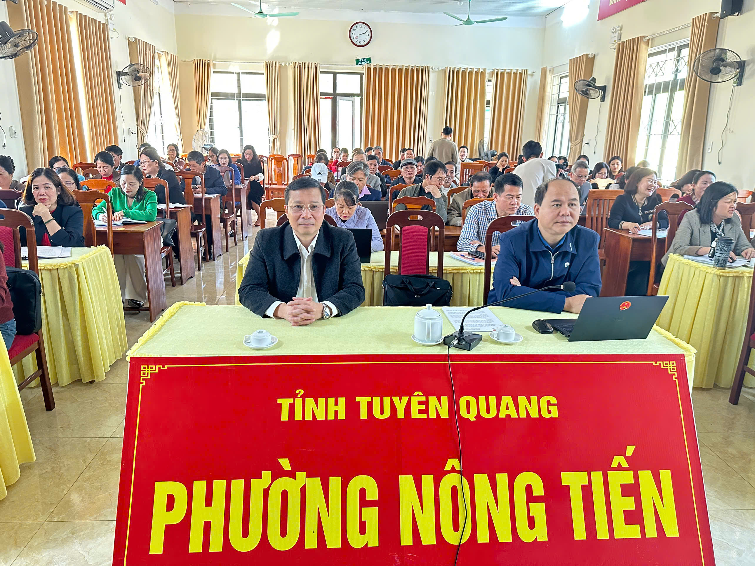 Đảng ủy phường Nông Tiến tham dự Hội nghị trực tuyến triển khai các văn bản của Trung ương Đảng và Ban Chỉ đạo bầu cử tỉnh Tuyên Quang