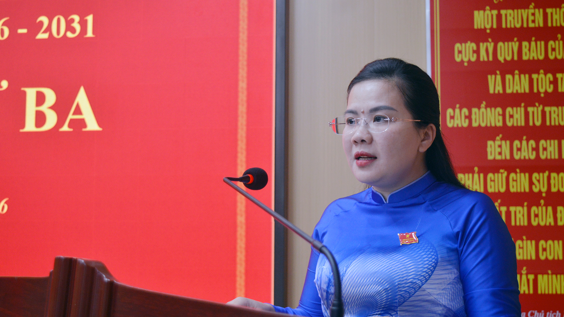 kỳ họp thứ 3 HĐND x&atilde; (11).jpg