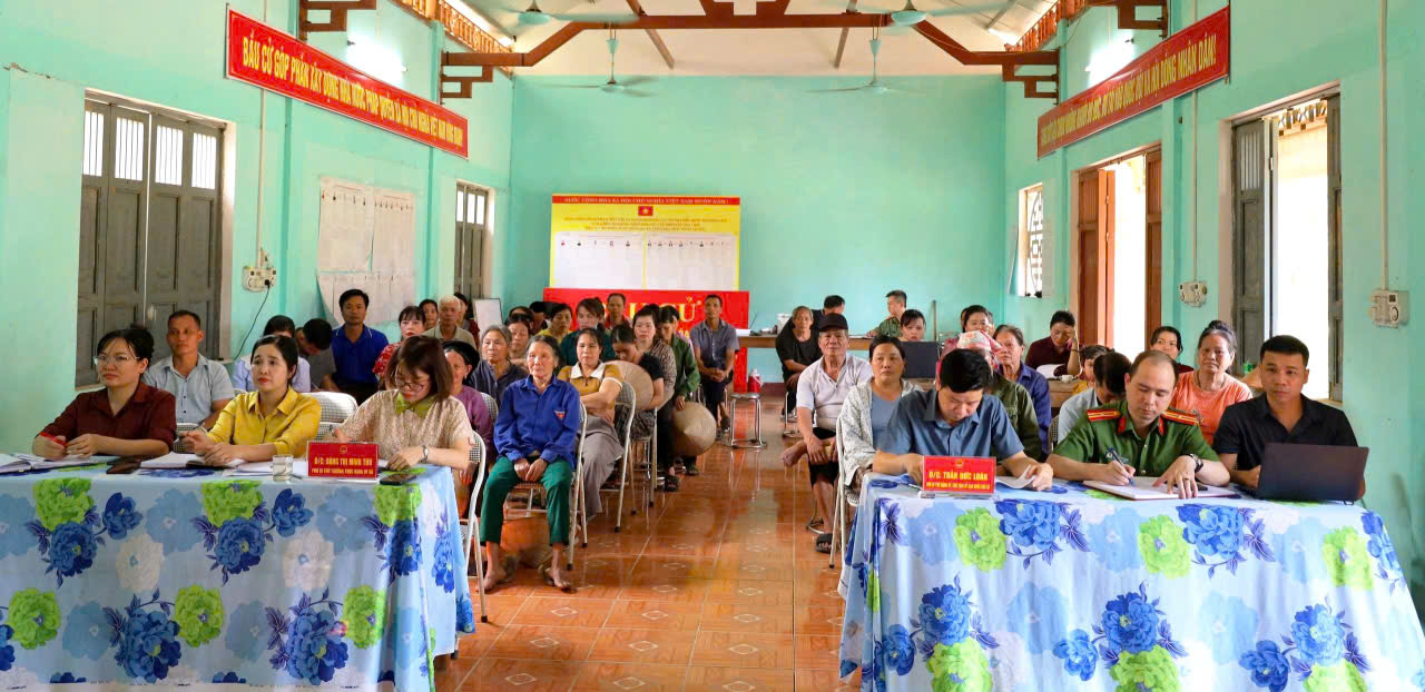 Hội đồng nhân dân xã Tân Long tiếp xúc cử tri sau kỳ họp thứ nhất khoá XXI, nhiệm kỳ 2026 - 2031