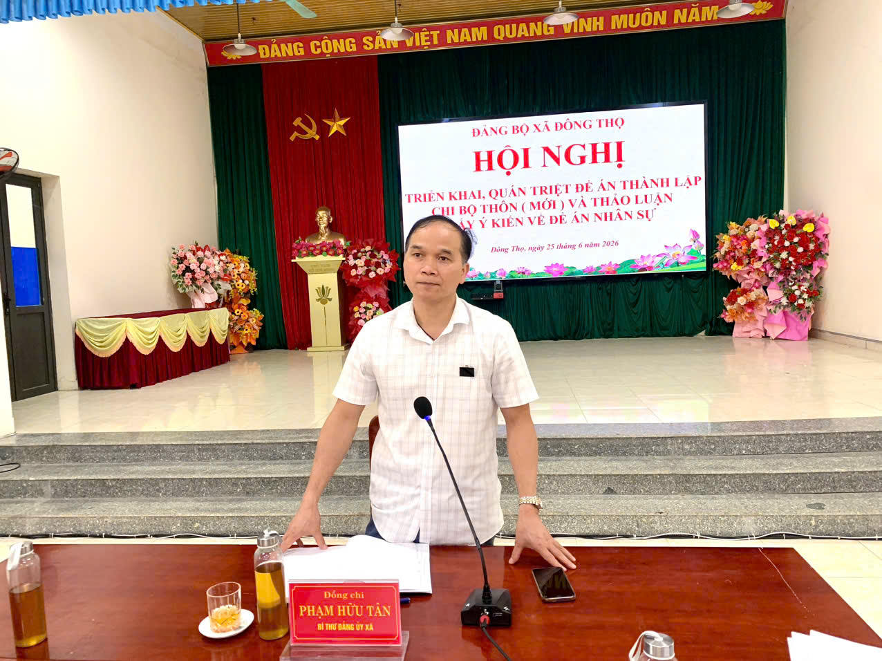 Đảng bộ xã Đông Thọ tổ chức hội nghị triển khai, quán triệt Đề án thành lập chi bộ thôn (mới) và thảo luận đề án nhân sự.