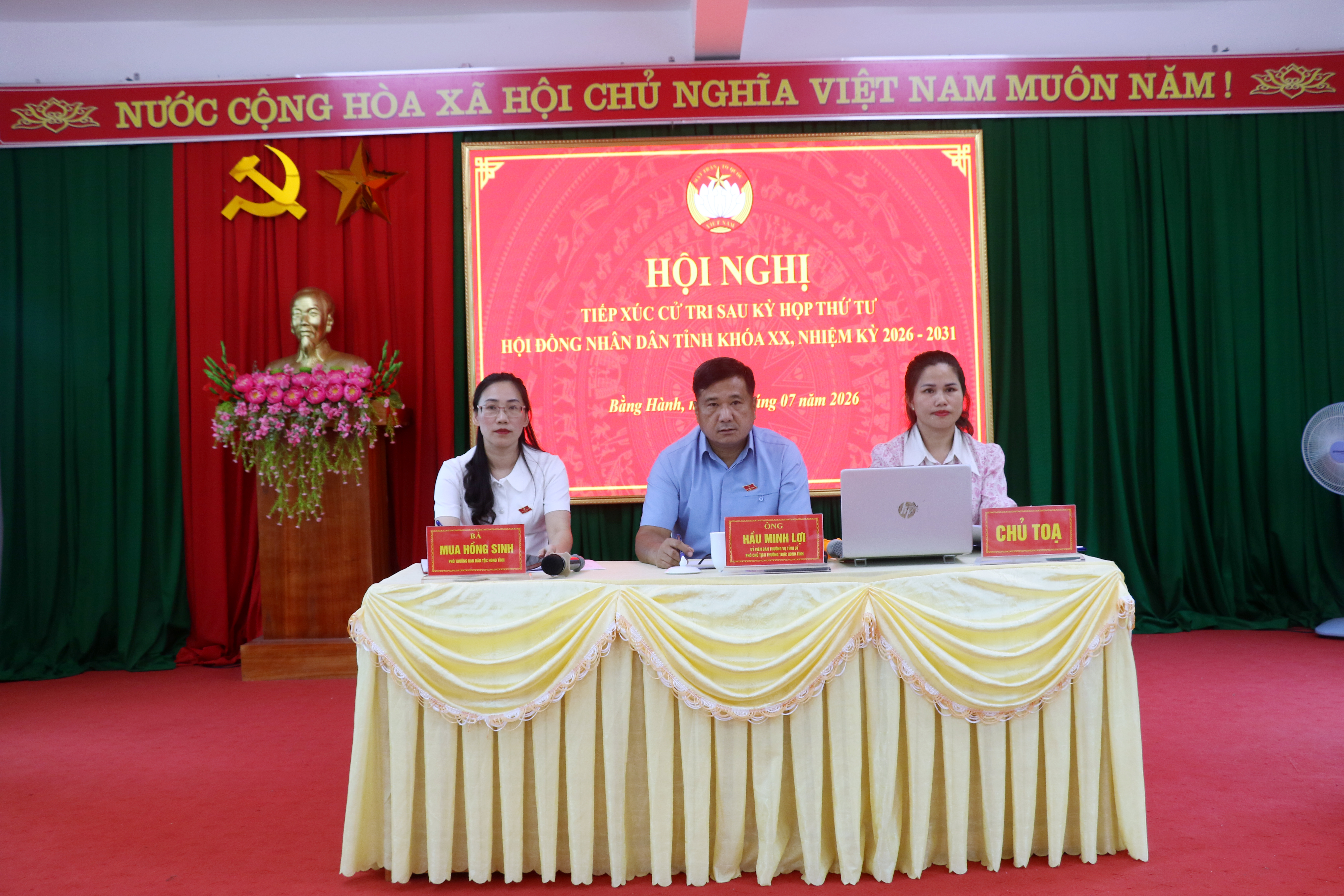 TỔ ĐẠI BIỂU SỐ 4 HĐND TỈNH TUYÊN QUANG TIẾP XÚC CỬ TRI TẠI XÃ BẰNG HÀNH