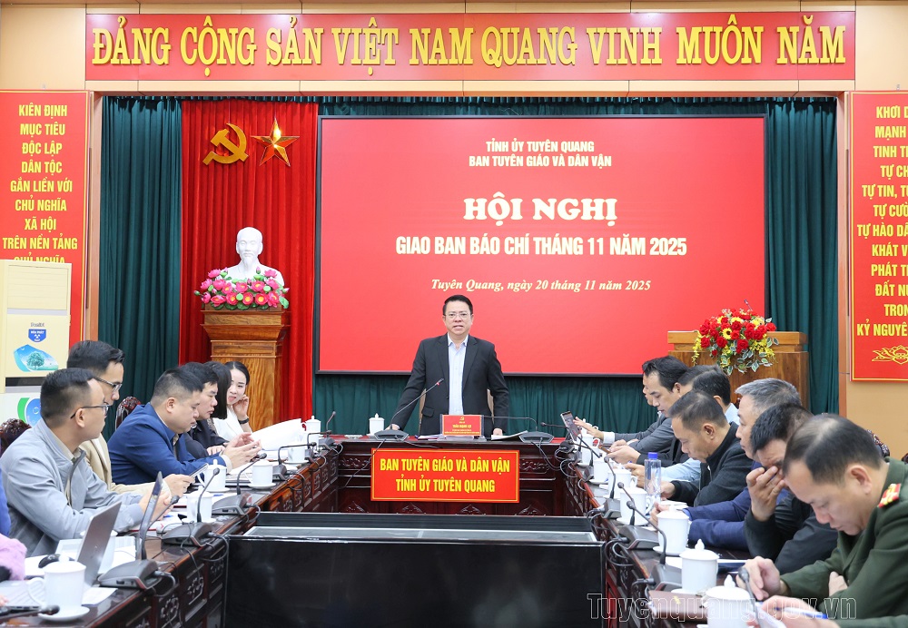 Hội nghị giao ban báo chí tháng 11/2025