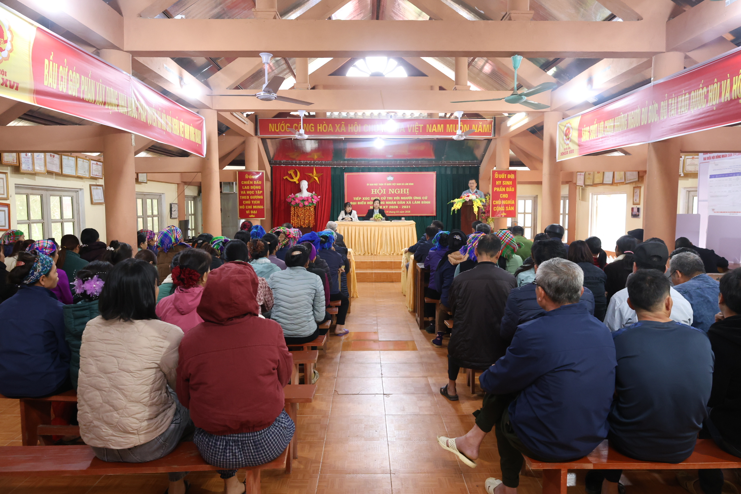 Hội nghị tiếp xúc cử tri với người ứng cử Đại biểu HĐND xã Lâm Bình, nhiệm kỳ 2026-2031 tại thôn Nà Khà, Khau Quang