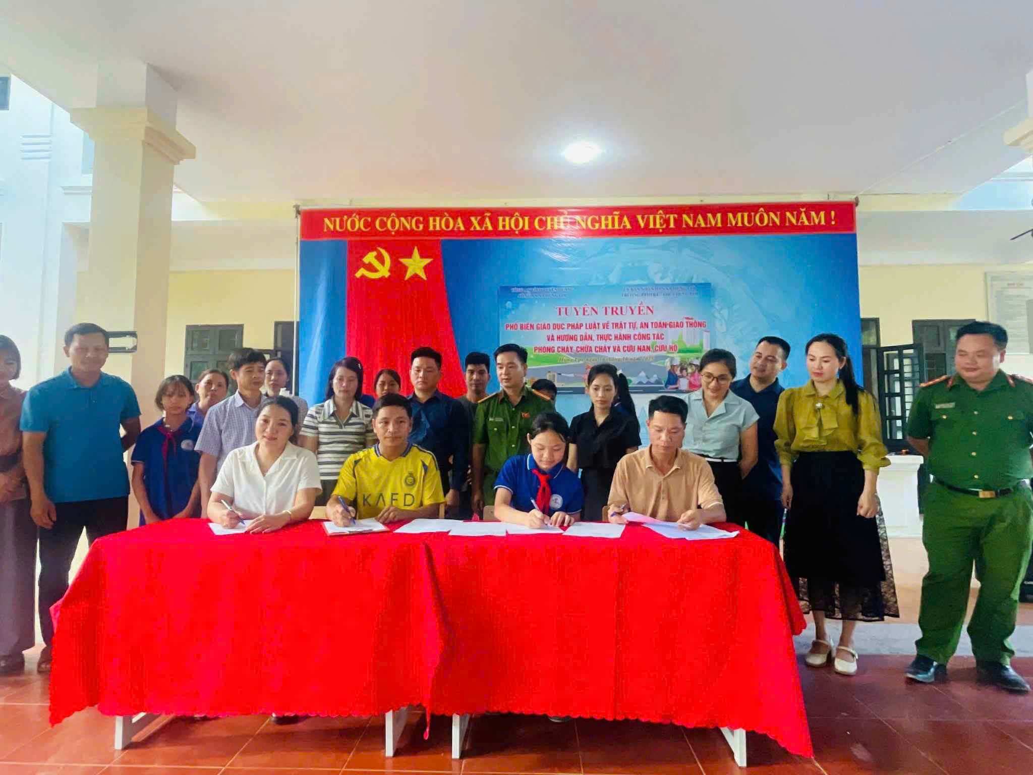 NÂNG CAO Ý THỨC CHẤP HÀNH LUẬT GIAO THÔNG ĐƯỜNG BỘ VÀ PCCC NĂM 2025