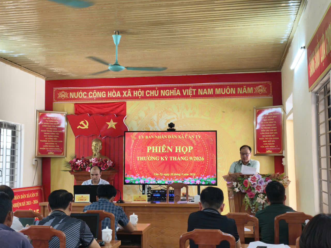 UBND XÃ CÁN TỶ TỔ CHỨC PHIÊN HỌP THƯỜNG KỲ THÁNG 9 NĂM 2026